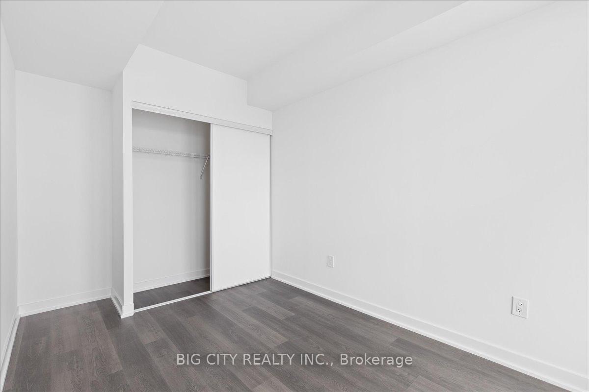 Photo 15 of Unit 4012, 3900 Confederation Parkway, Mississauga, City Centre — HOMEH