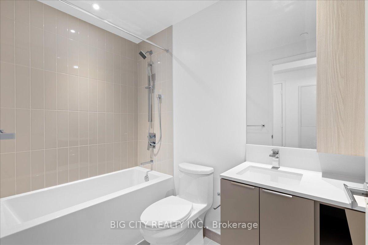 Photo 20 of Unit 4012, 3900 Confederation Parkway, Mississauga, City Centre — HOMEH