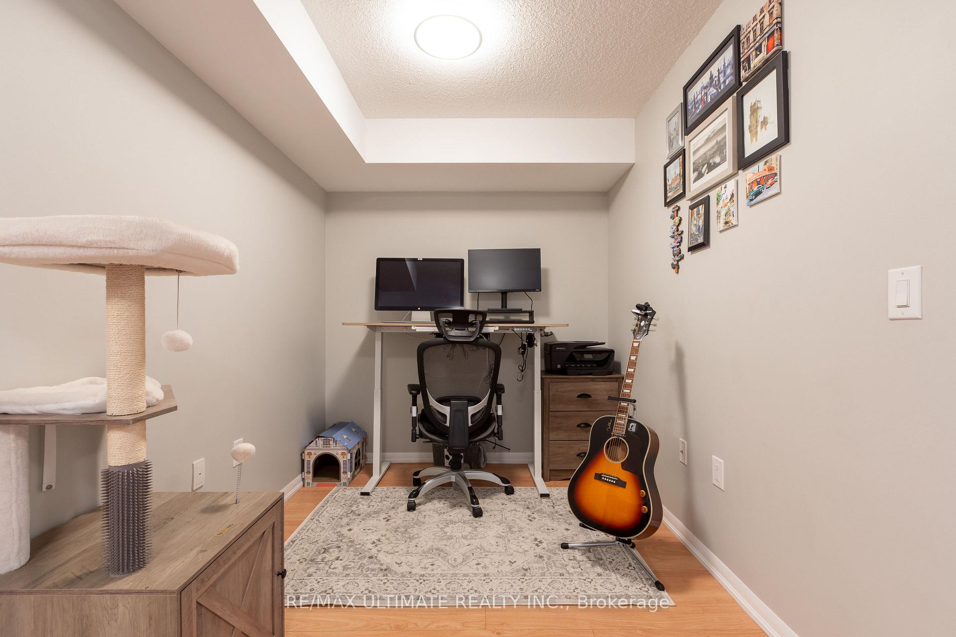 Photo 8 of Unit 308, 830 Lawrence Avenue W, North York, Yorkdale-Glen Park — HOMEH
