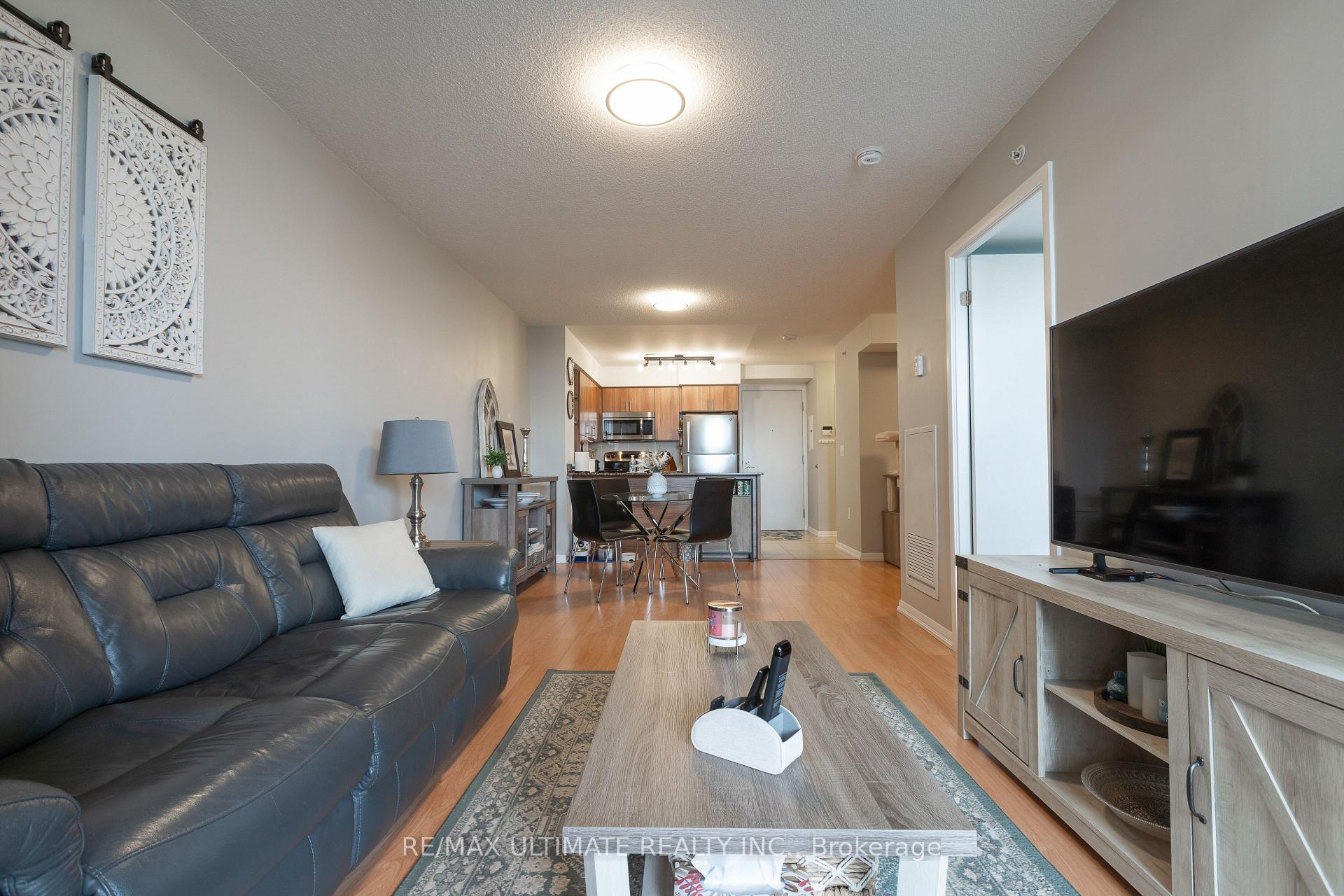 Photo 18 of Unit 308, 830 Lawrence Avenue W, North York, Yorkdale-Glen Park — HOMEH
