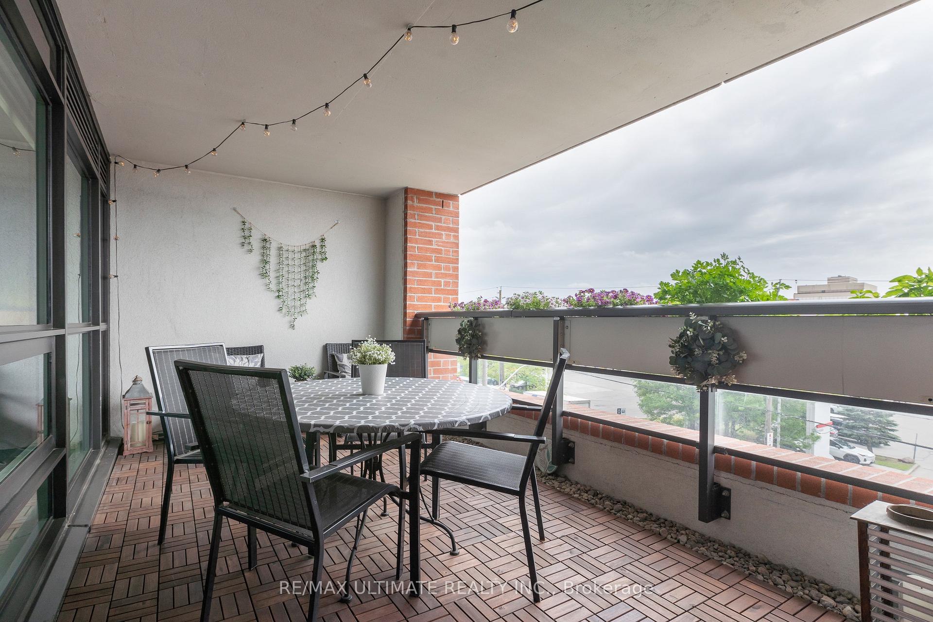 Photo 19 of Unit 308, 830 Lawrence Avenue W, North York, Yorkdale-Glen Park — HOMEH
