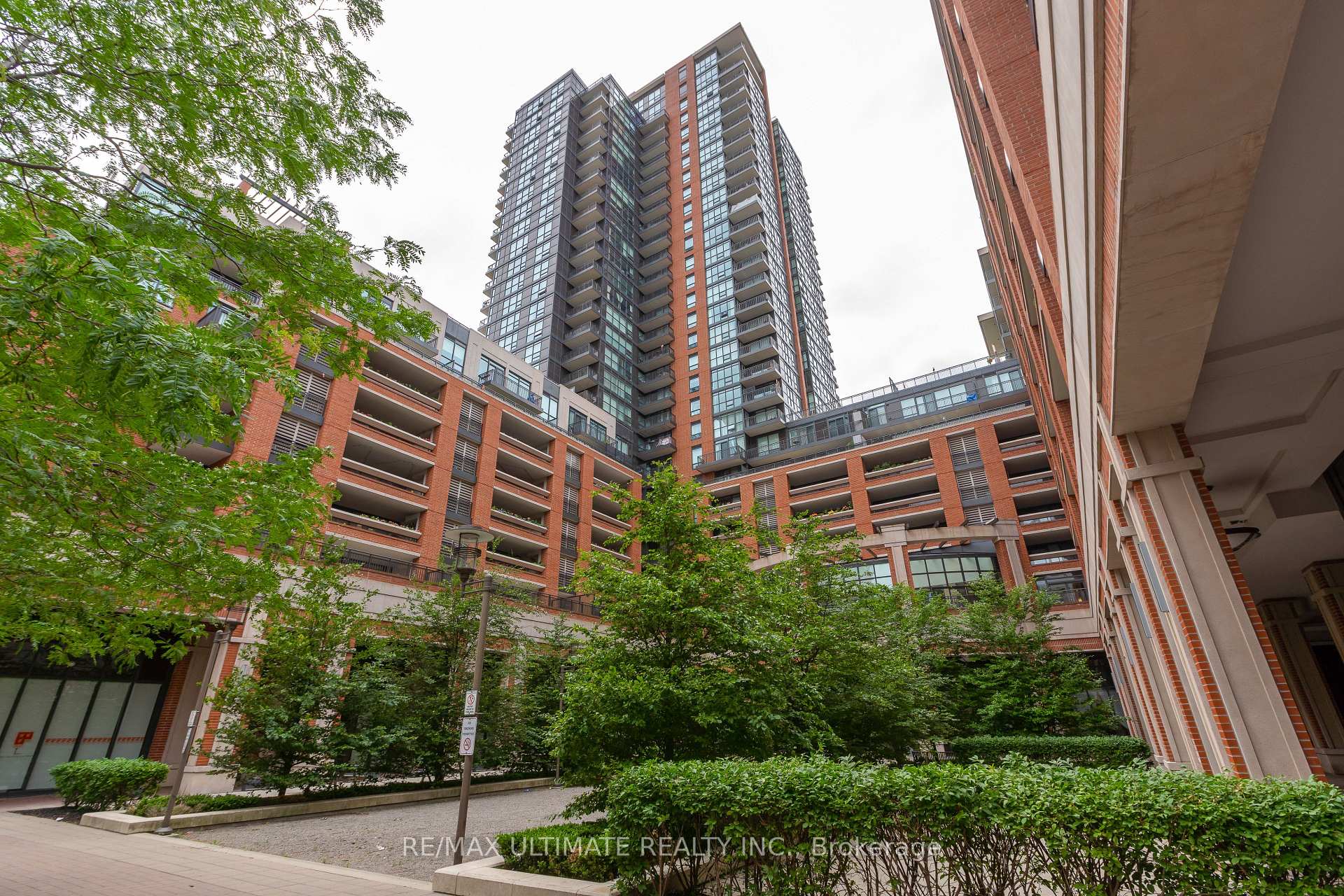 Photo 22 of Unit 308, 830 Lawrence Avenue W, North York, Yorkdale-Glen Park — HOMEH