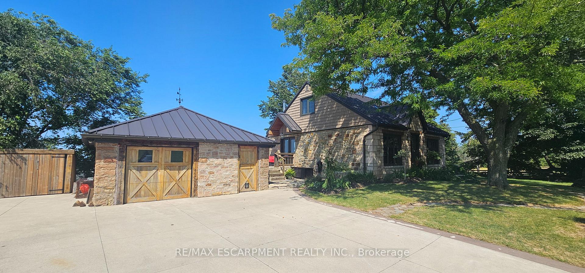 Photo 16 of 665 Ridge Road, Hamilton, Rural Stoney Creek — HOMEH