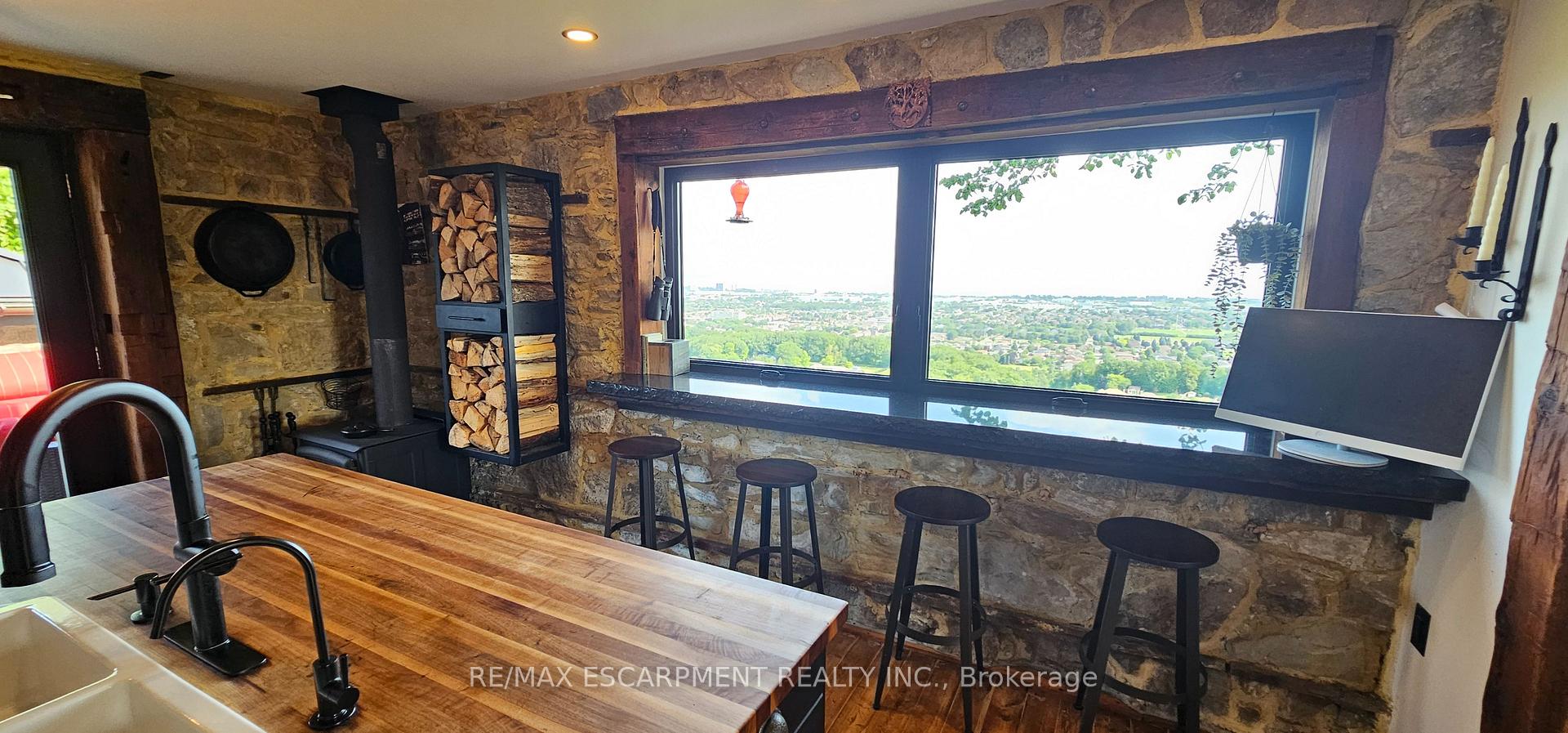 Photo 39 of 665 Ridge Road, Hamilton, Rural Stoney Creek — HOMEH