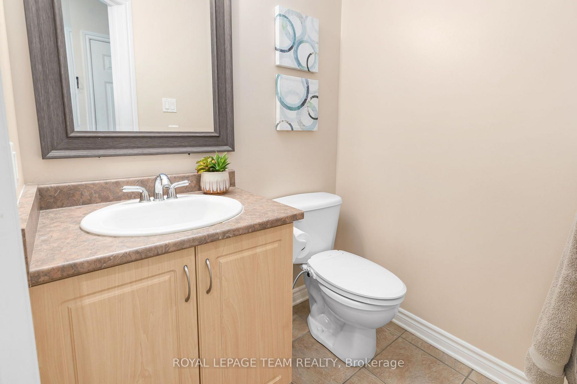Photo 3 of 189 Gray Crescent, Ottawa, Kanata - Beaverbrook — HOMEH
