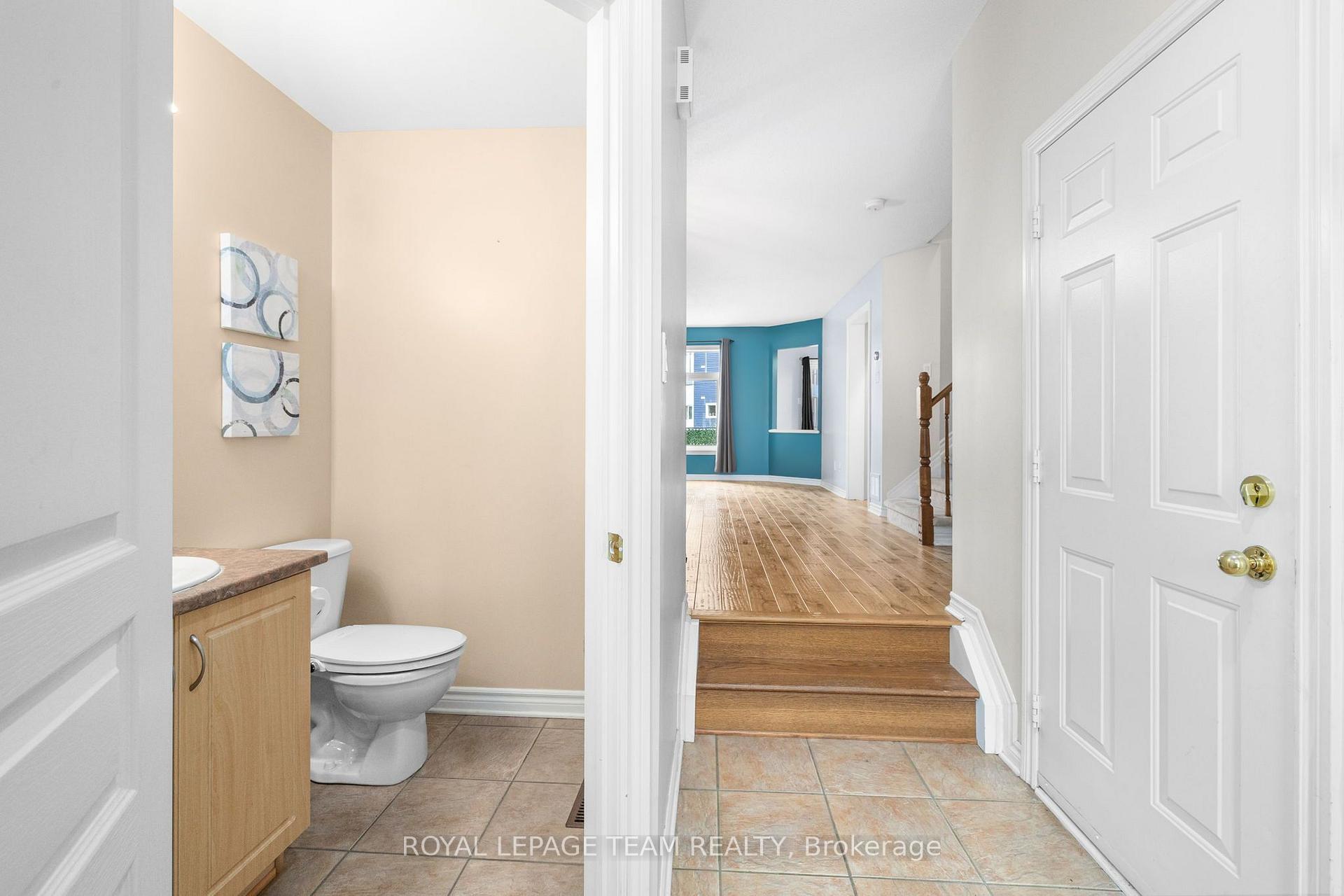 Photo 4 of 189 Gray Crescent, Ottawa, Kanata - Beaverbrook — HOMEH