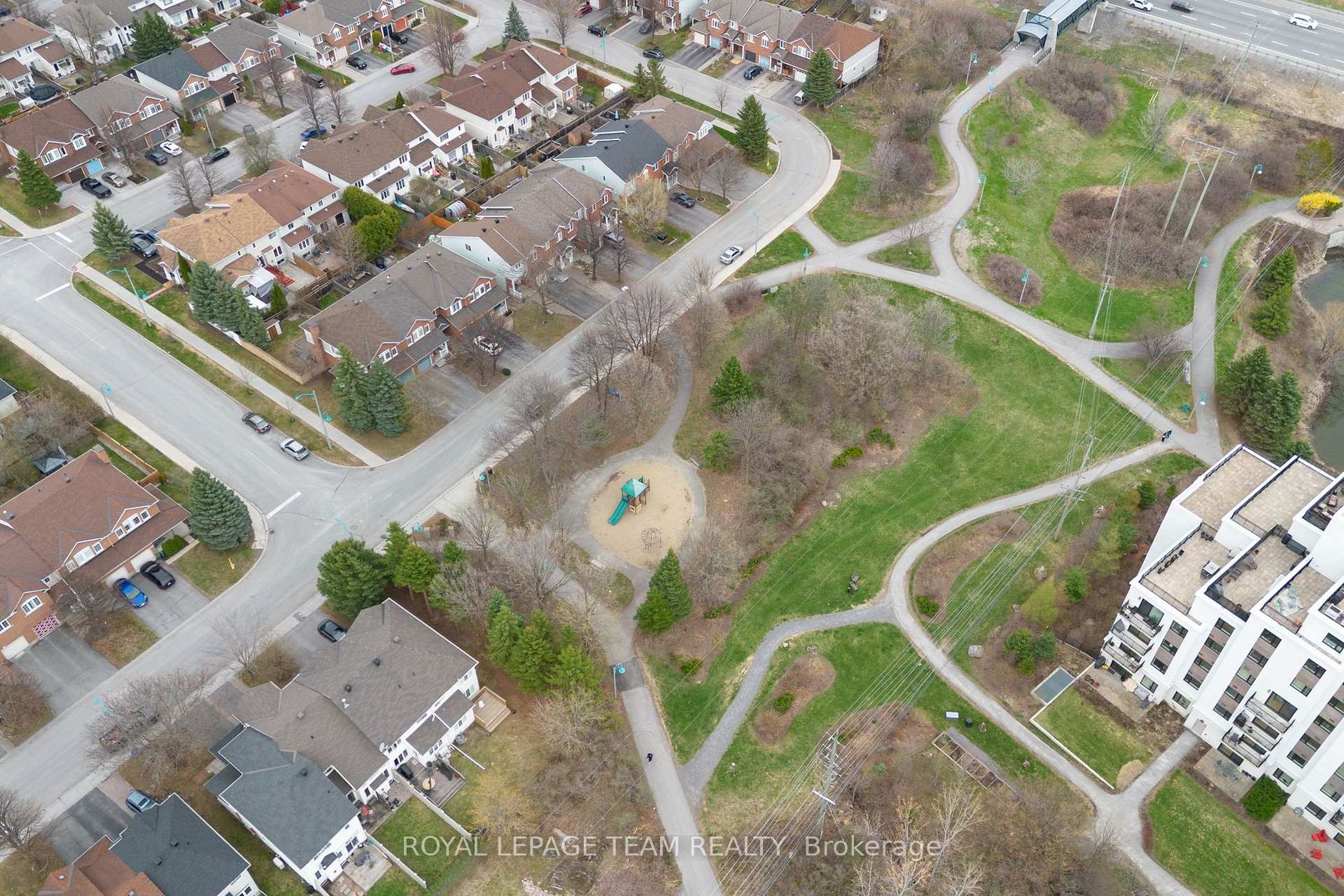 Photo 41 of 189 Gray Crescent, Ottawa, Kanata - Beaverbrook — HOMEH