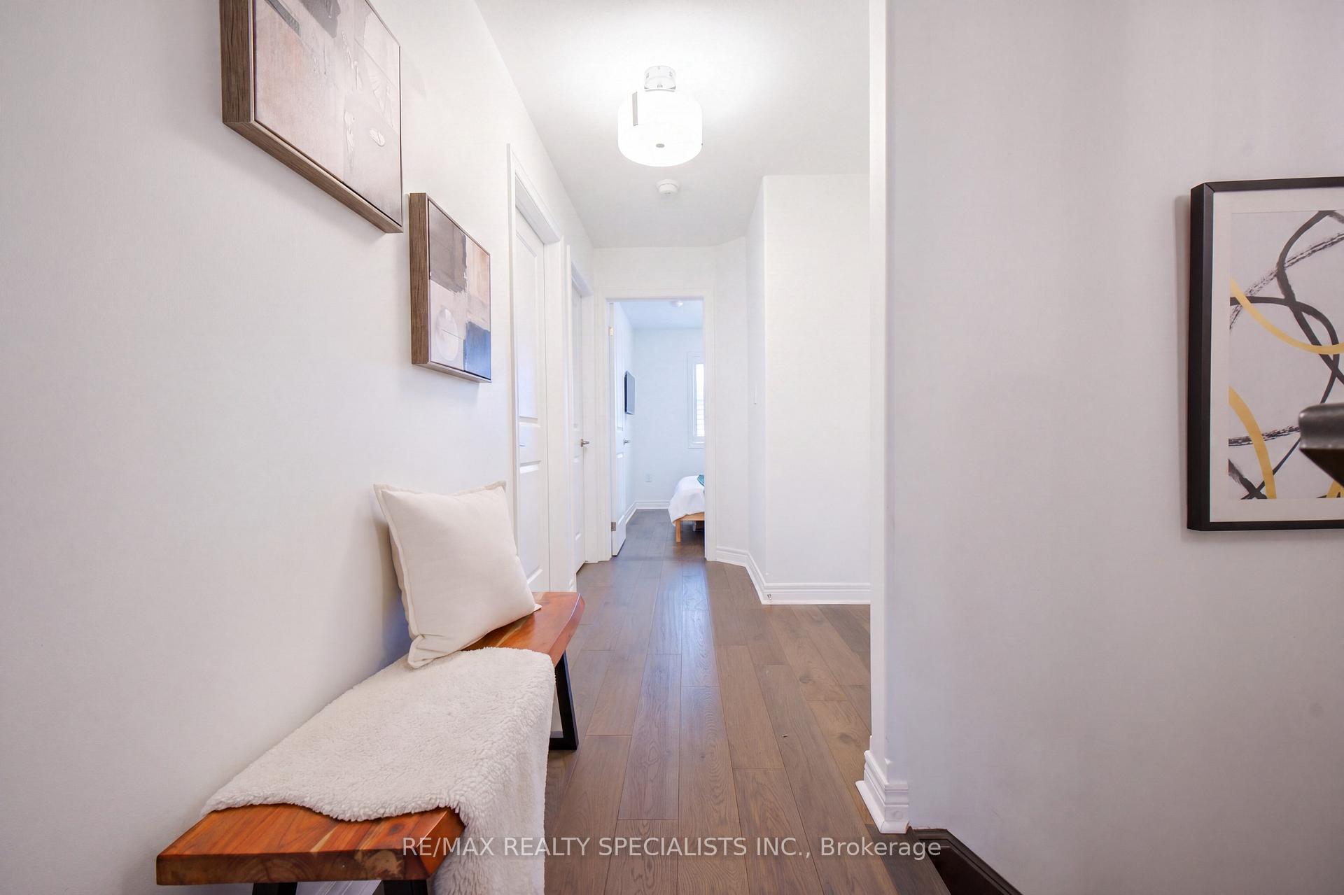 Photo 24 of 27 Harmony Way, Thorold, Rolling Meadows — HOMEH