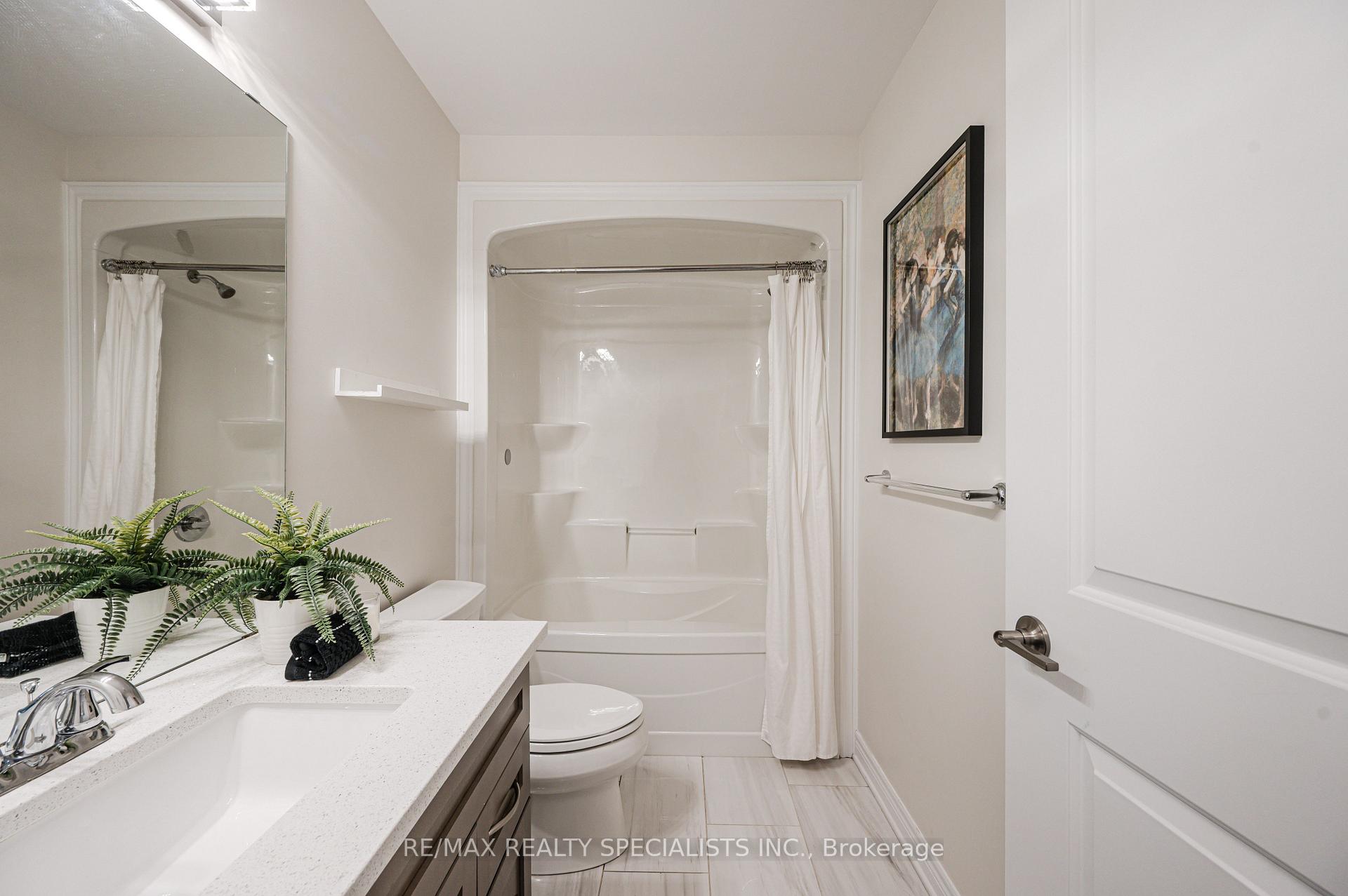 Photo 35 of 27 Harmony Way, Thorold, Rolling Meadows — HOMEH
