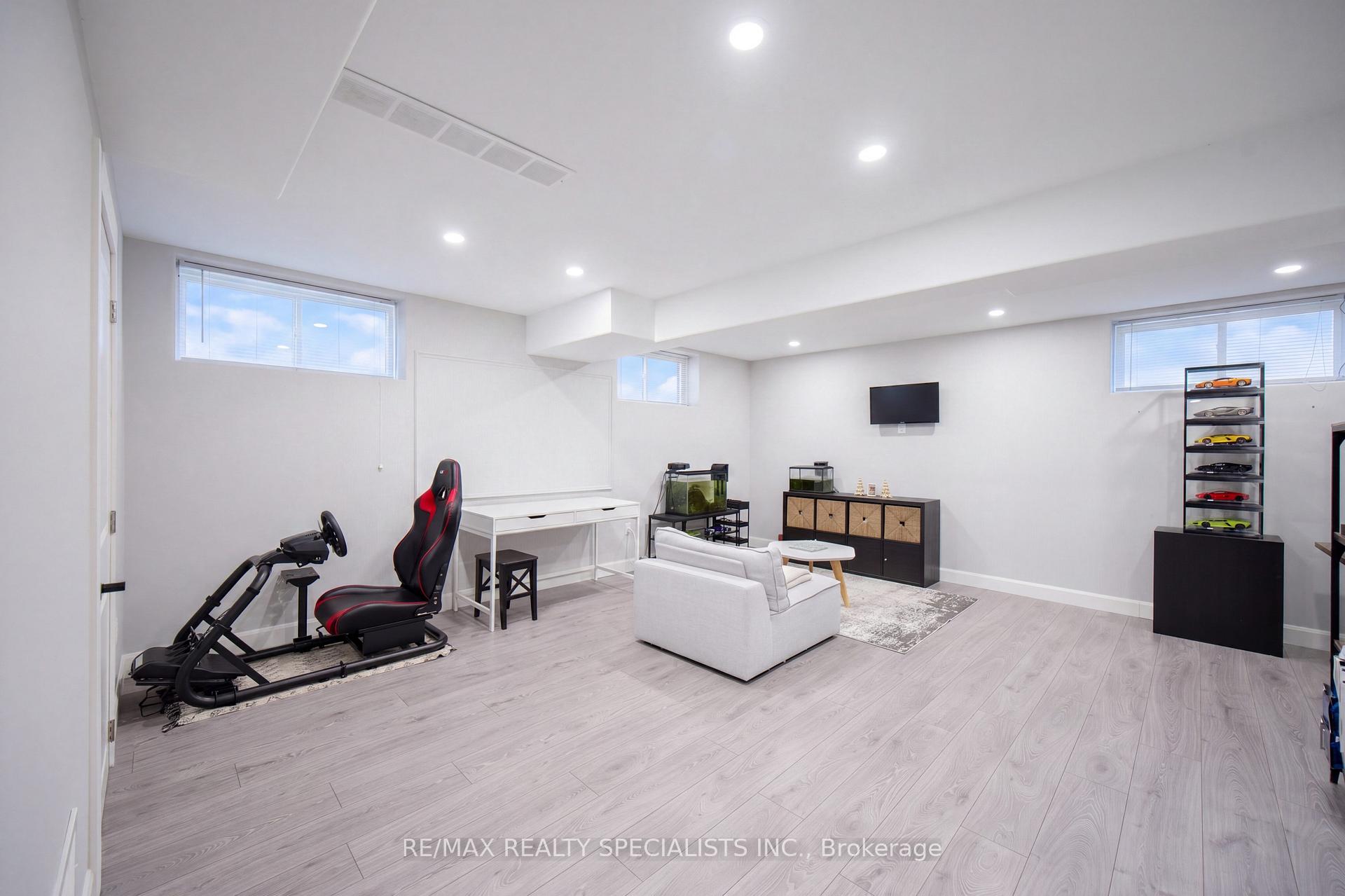 Photo 42 of 27 Harmony Way, Thorold, Rolling Meadows — HOMEH