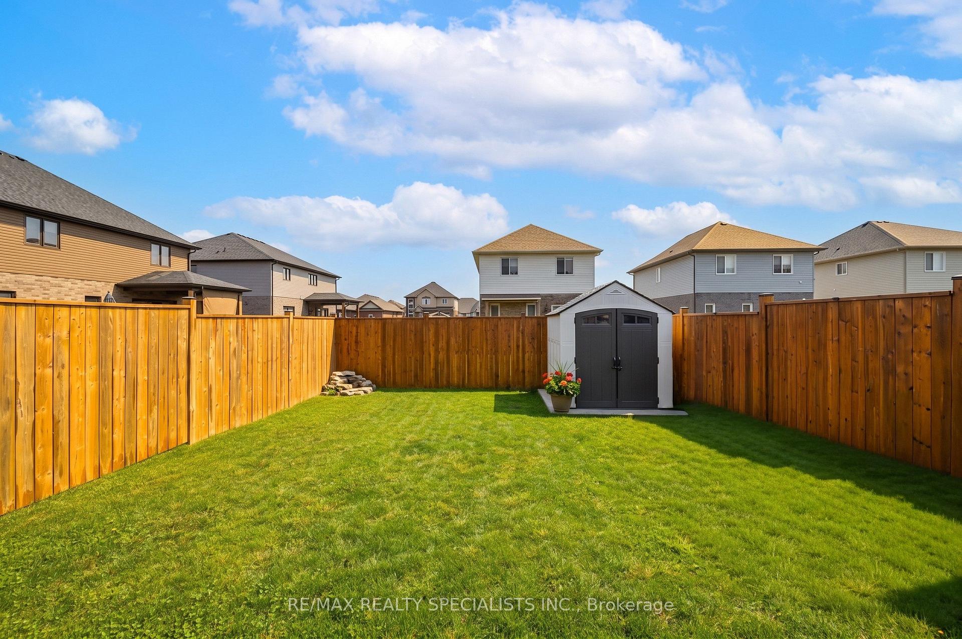 Photo 47 of 27 Harmony Way, Thorold, Rolling Meadows — HOMEH
