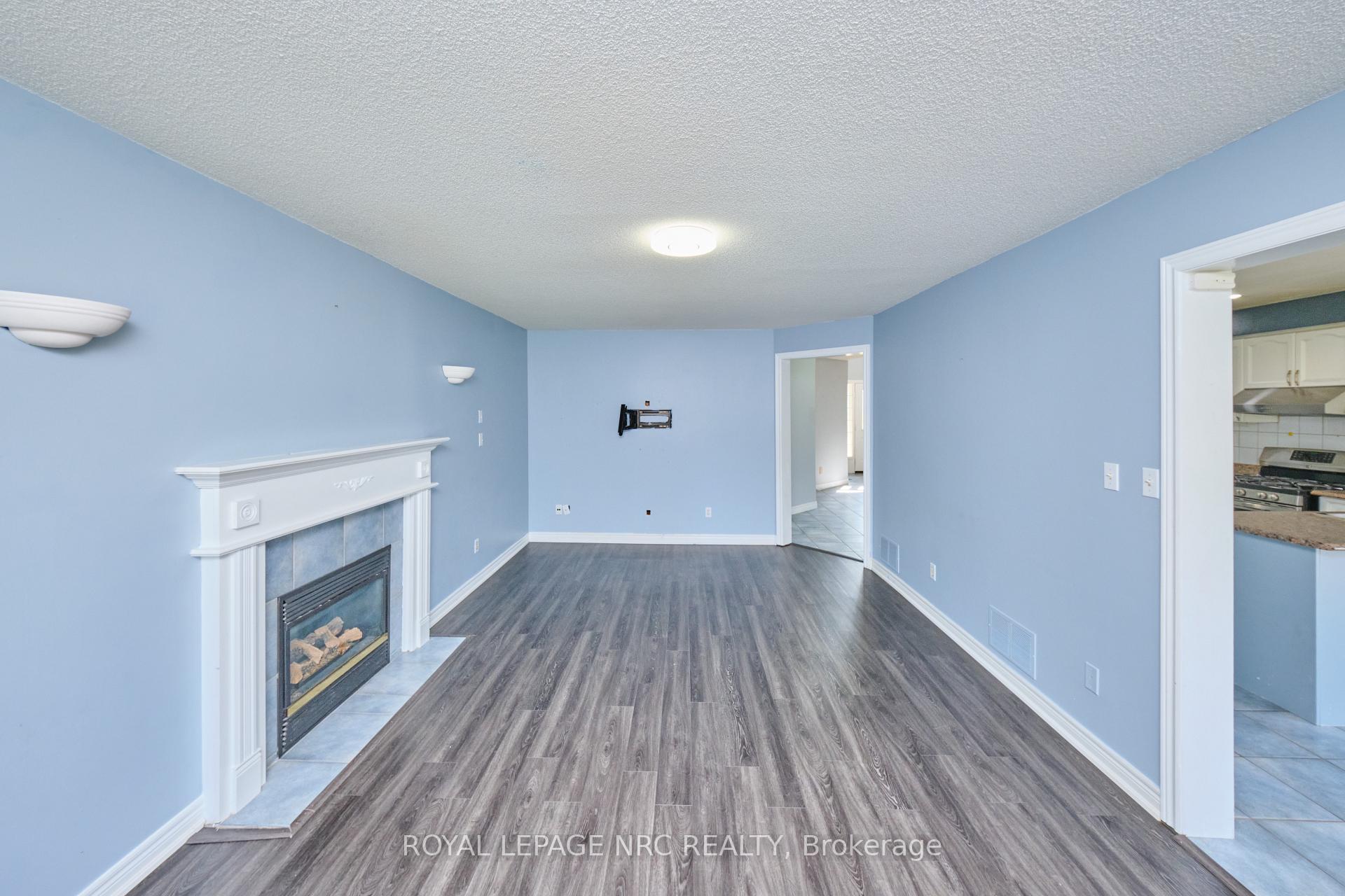Photo 20 of 15 Creanona Boulevard, Hamilton, Winona Park — HOMEH