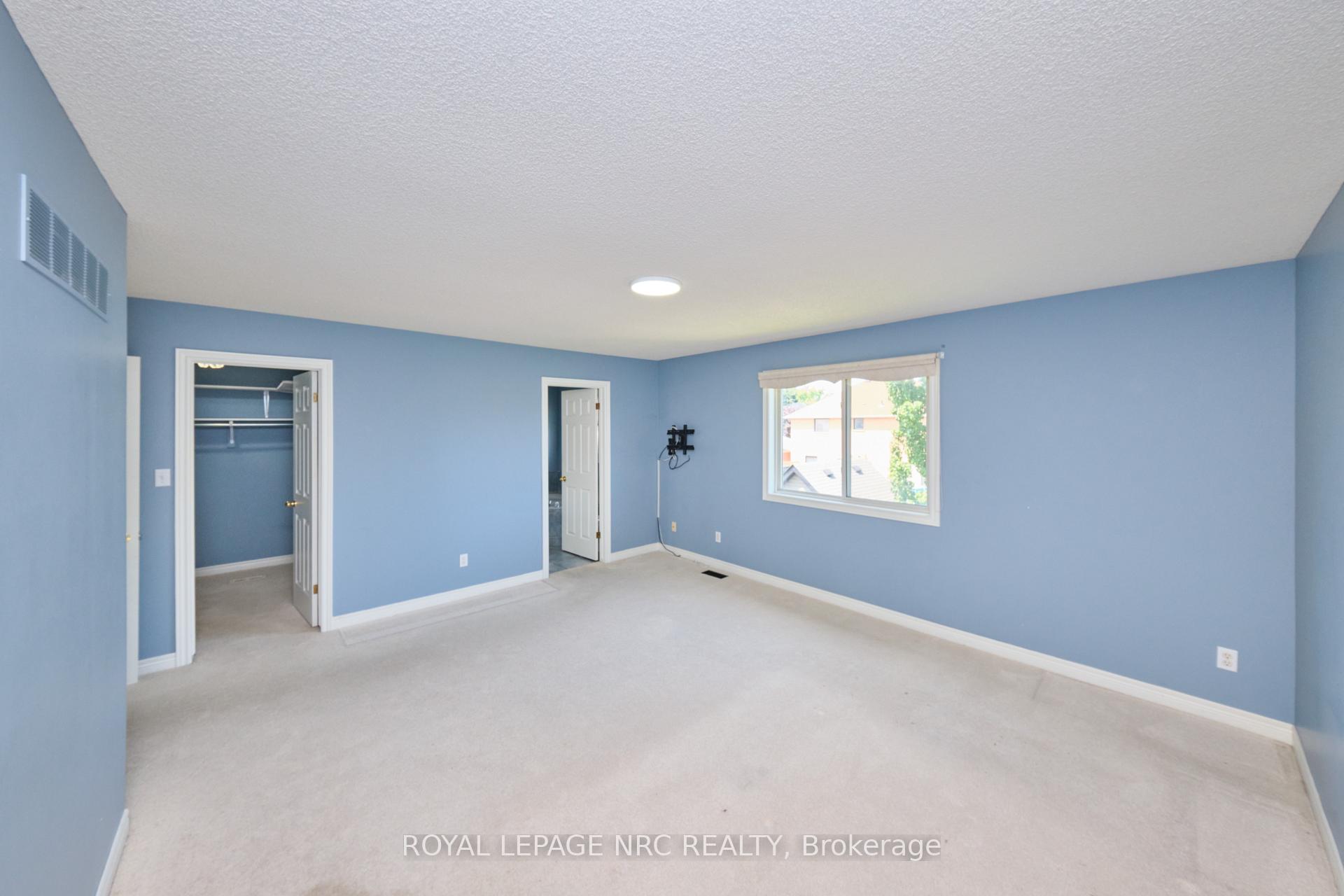 Photo 28 of 15 Creanona Boulevard, Hamilton, Winona Park — HOMEH