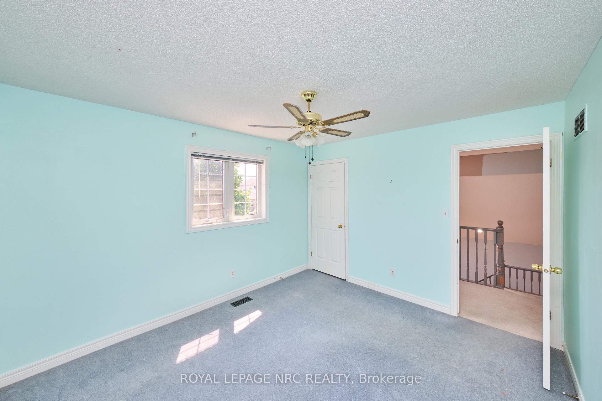 Photo 35 of 15 Creanona Boulevard, Hamilton, Winona Park — HOMEH
