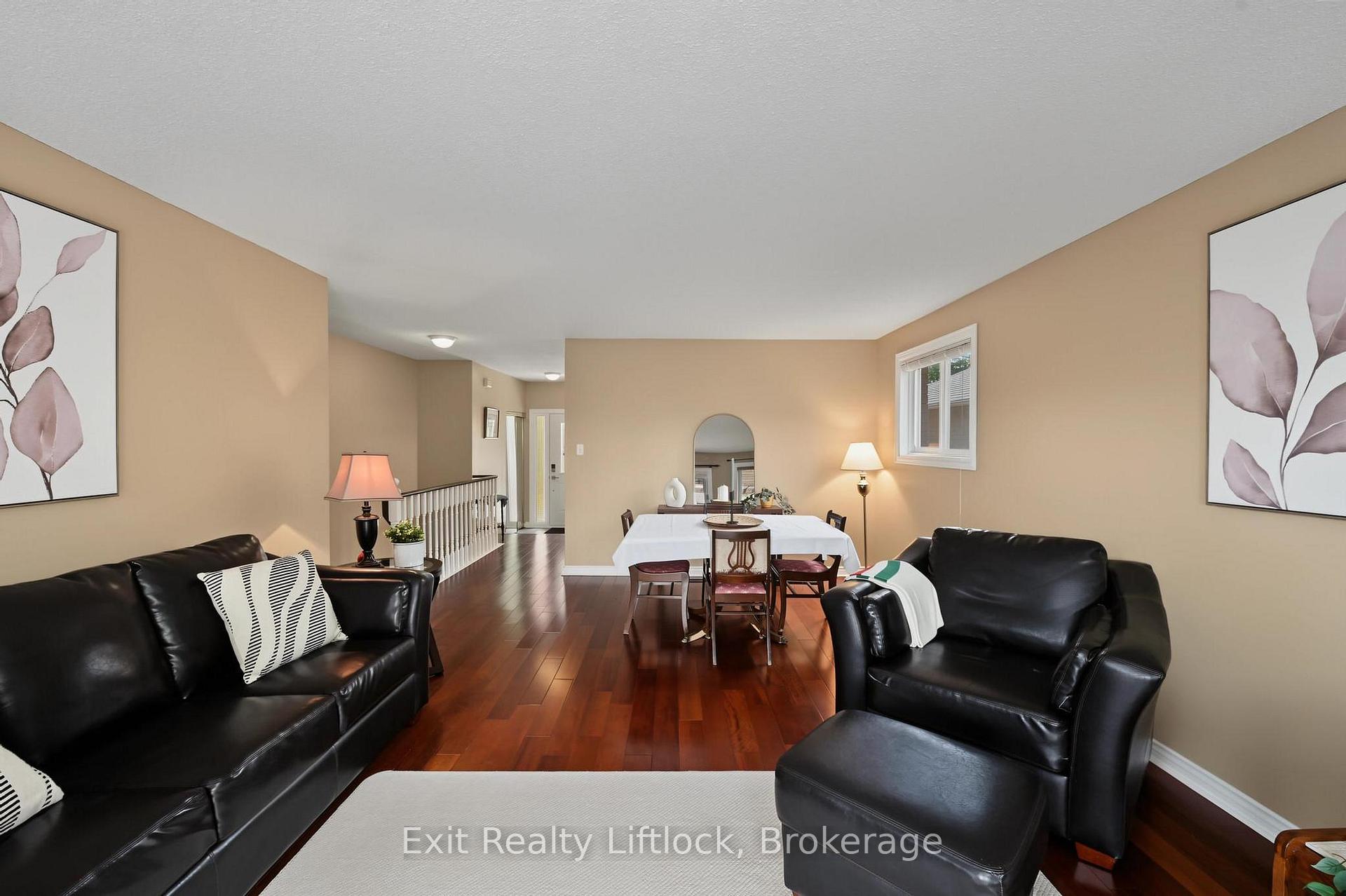 Photo 11 of 2522 Marsdale Drive, Peterborough, Ashburnham Ward 4 — HOMEH