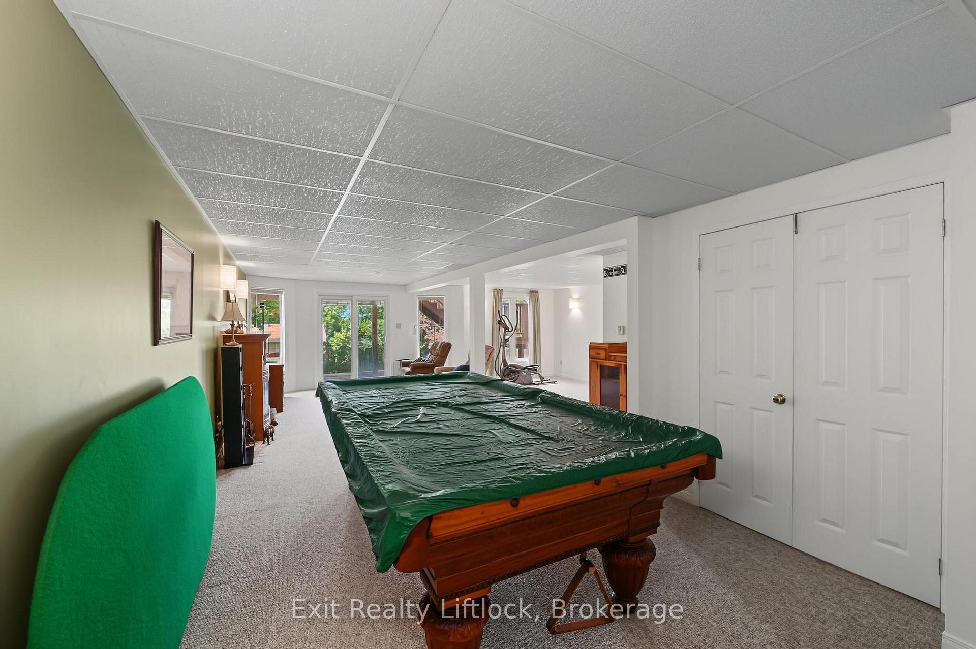Photo 32 of 2522 Marsdale Drive, Peterborough, Ashburnham Ward 4 — HOMEH