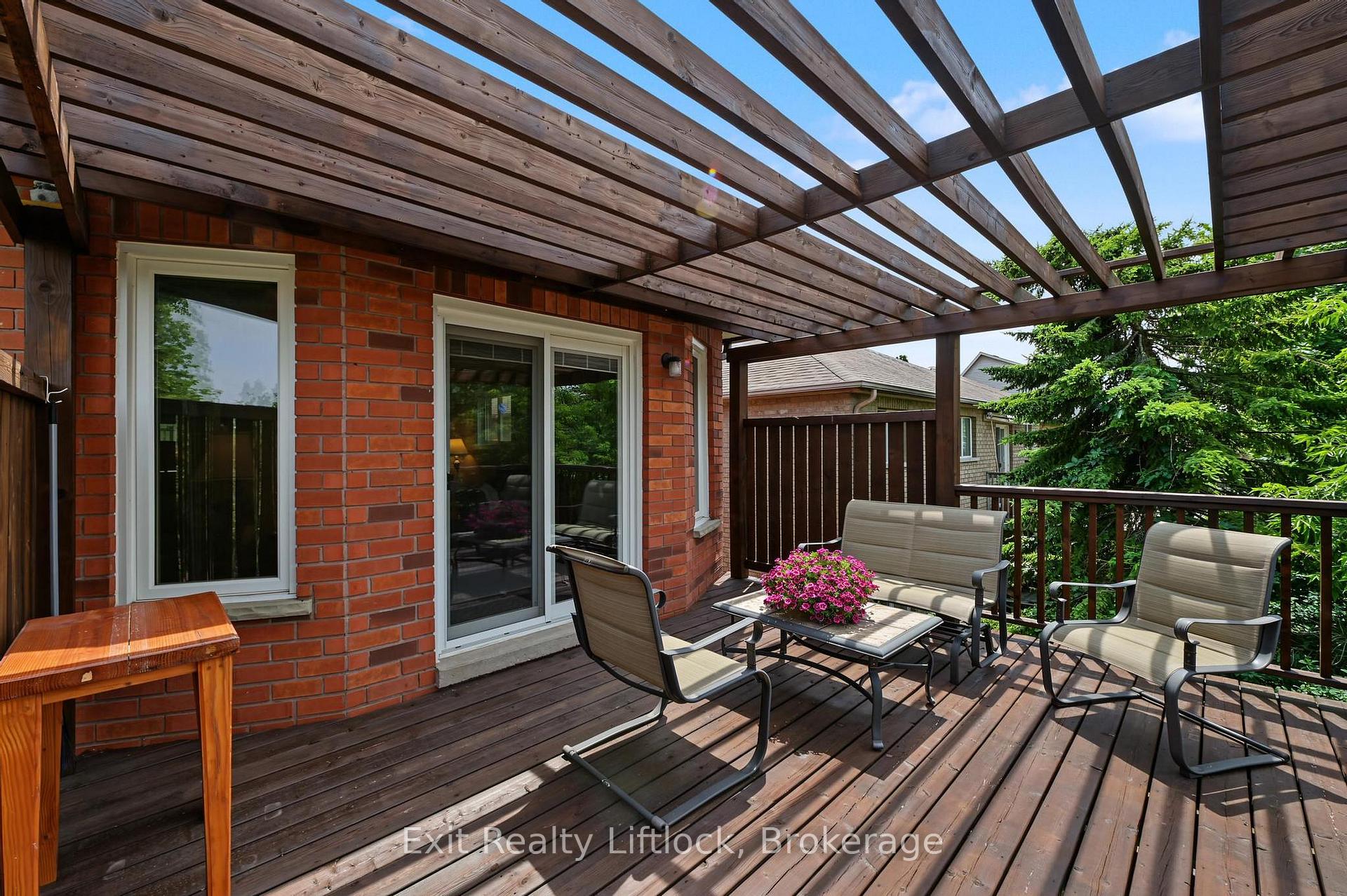 Photo 40 of 2522 Marsdale Drive, Peterborough, Ashburnham Ward 4 — HOMEH