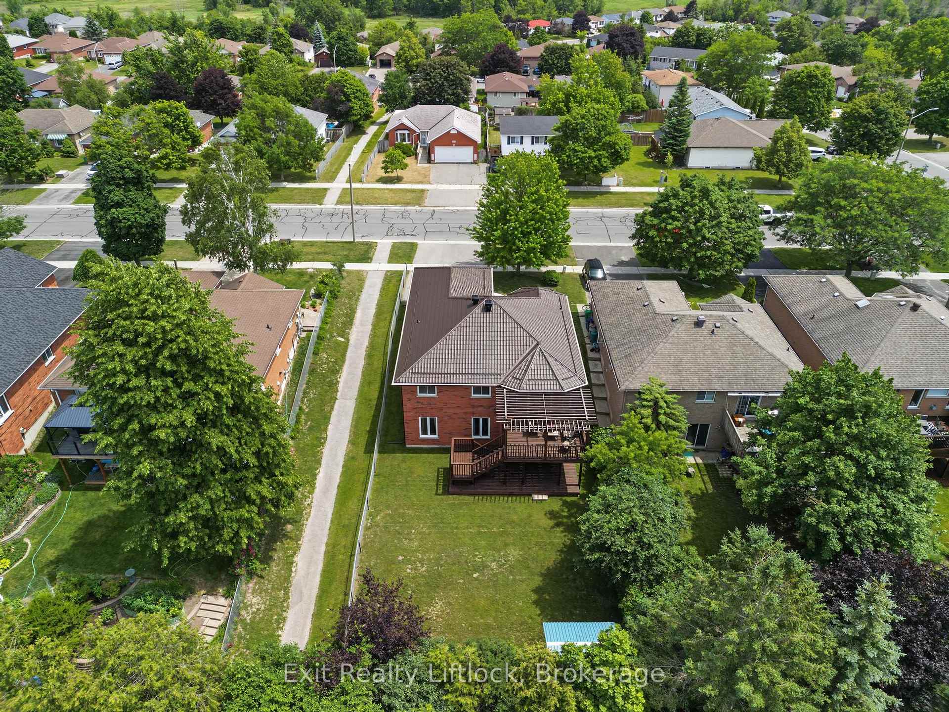 Photo 50 of 2522 Marsdale Drive, Peterborough, Ashburnham Ward 4 — HOMEH