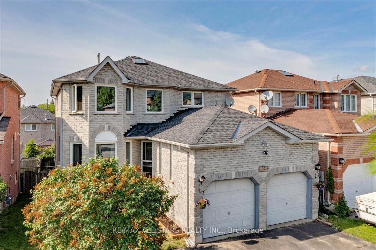 Photo 2 of 22 Kelsey Crescent, Barrie, Ardagh — HOMEH