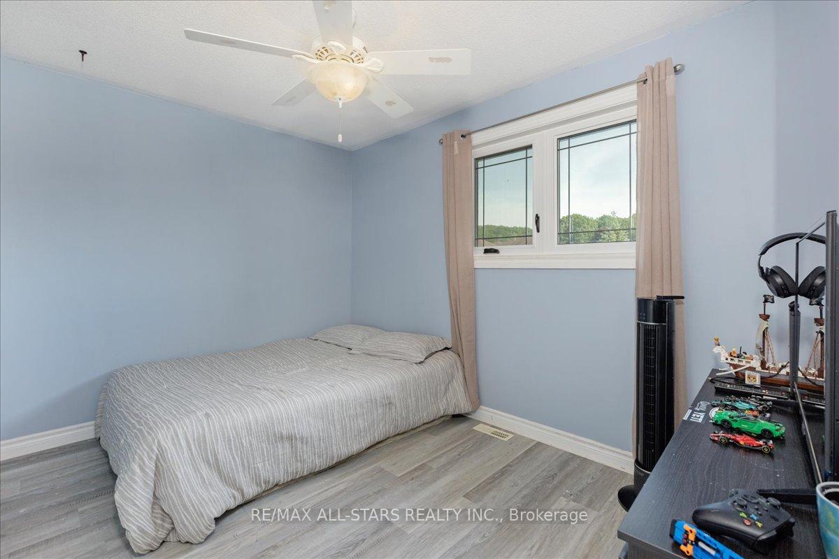 Photo 22 of 22 Kelsey Crescent, Barrie, Ardagh — HOMEH