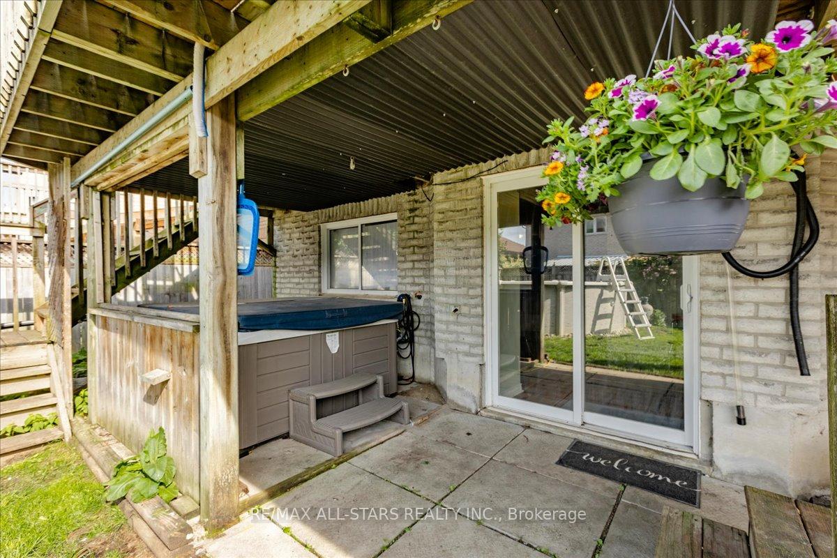 Photo 30 of 22 Kelsey Crescent, Barrie, Ardagh — HOMEH