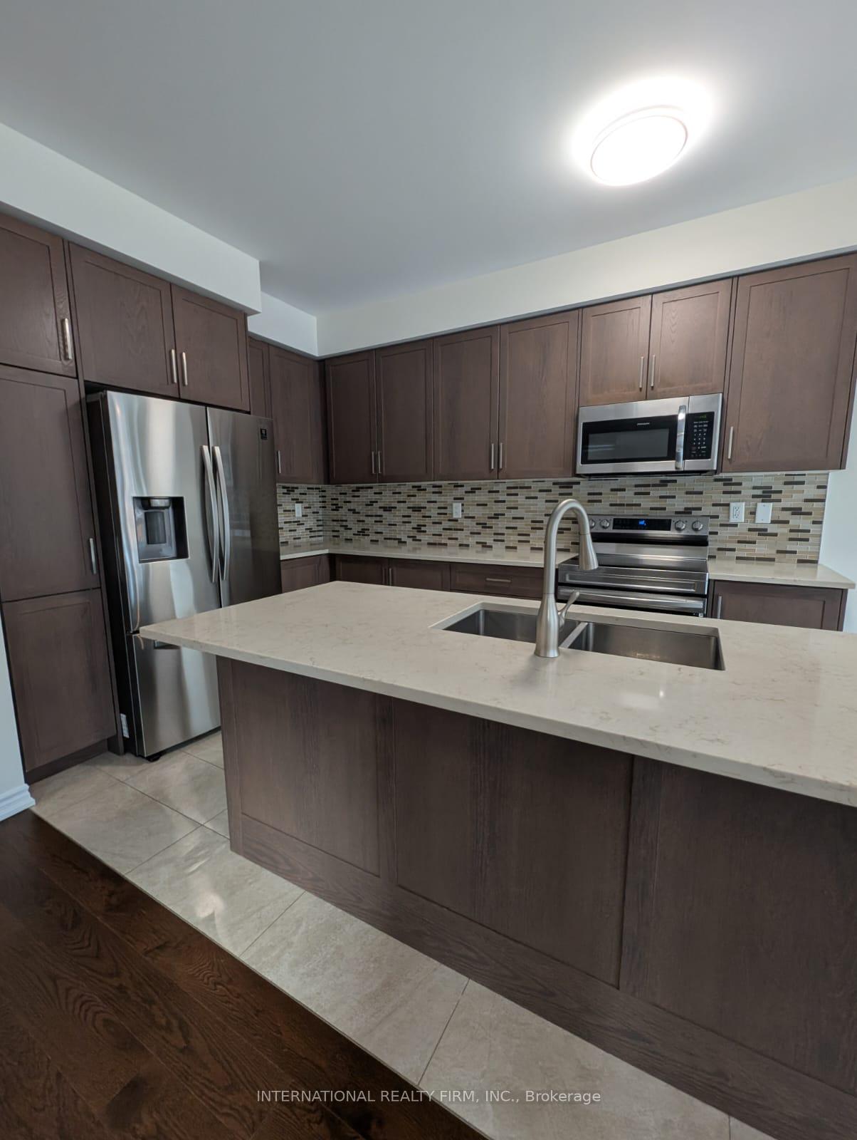 Photo 8 of 132 Laing Drive, Whitby, Rural Whitby — HOMEH