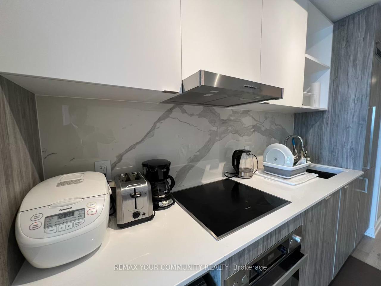 Photo 11 of Unit 7302, 138 Downes Street, Toronto, Waterfront Communities — HOMEH