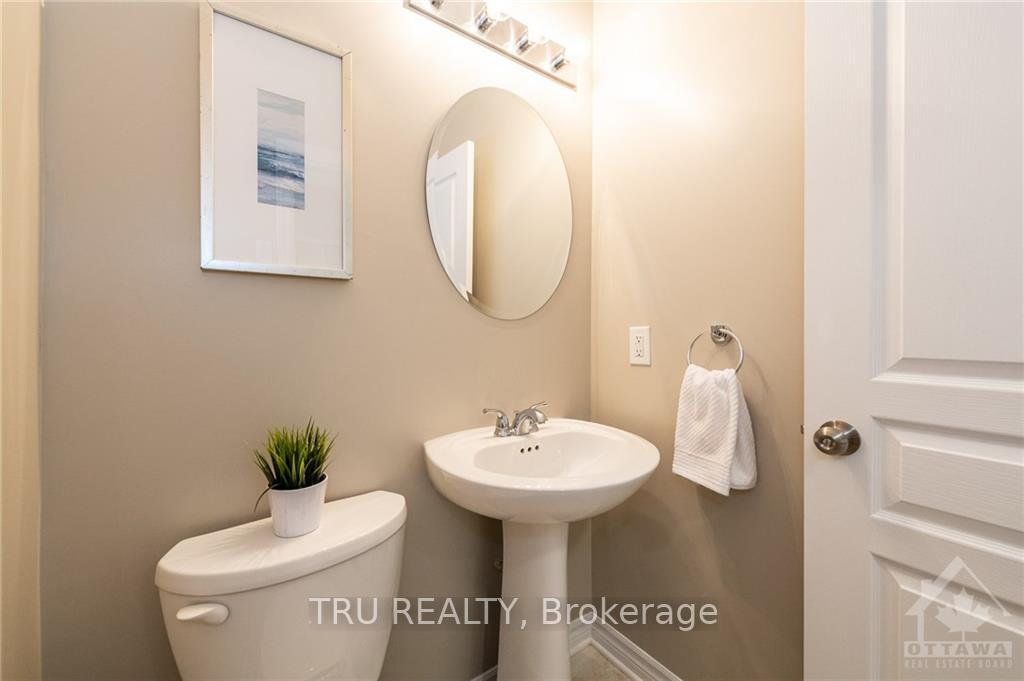 Photo 6 of 347 Ardmore Street, Ottawa, Riverside South/Gloucester Glen — HOMEH