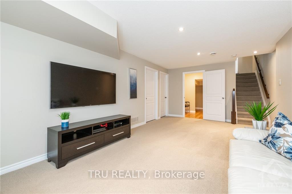 Photo 26 of 347 Ardmore Street, Ottawa, Riverside South/Gloucester Glen — HOMEH