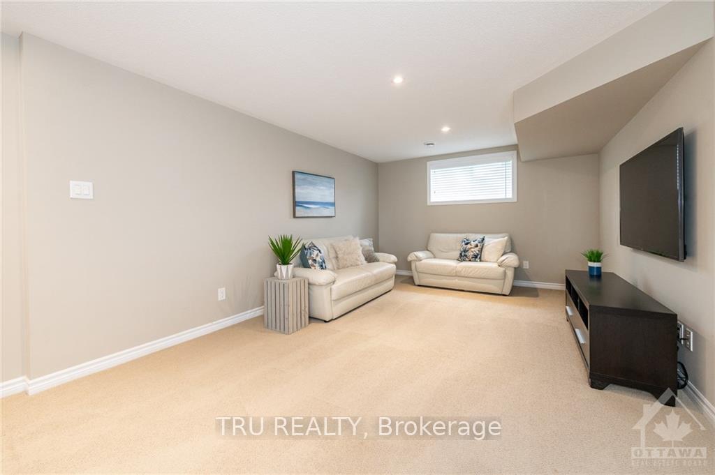 Photo 28 of 347 Ardmore Street, Ottawa, Riverside South/Gloucester Glen — HOMEH