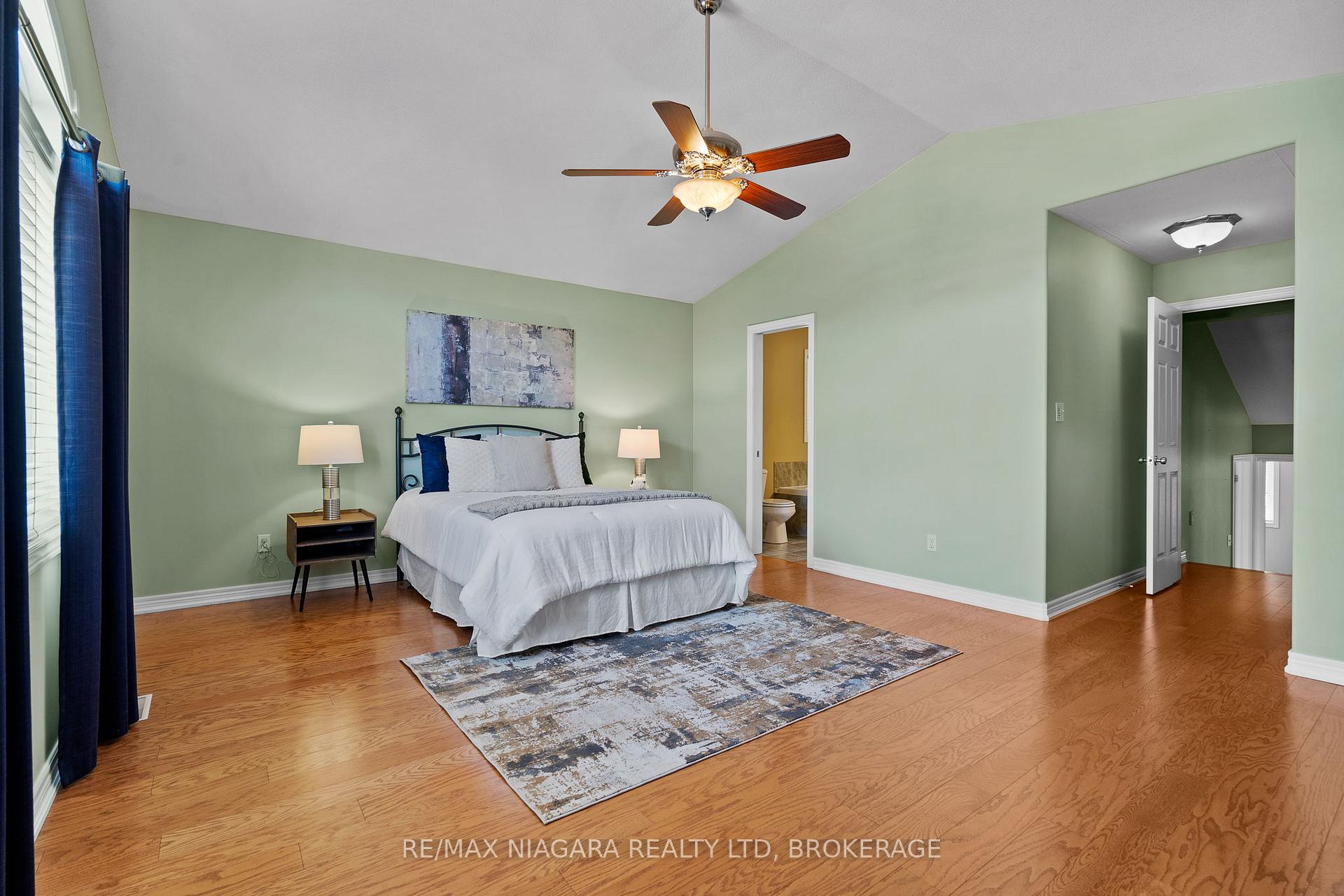 Photo 17 of 7040 St Michael Avenue, Niagara Falls, Forestview — HOMEH