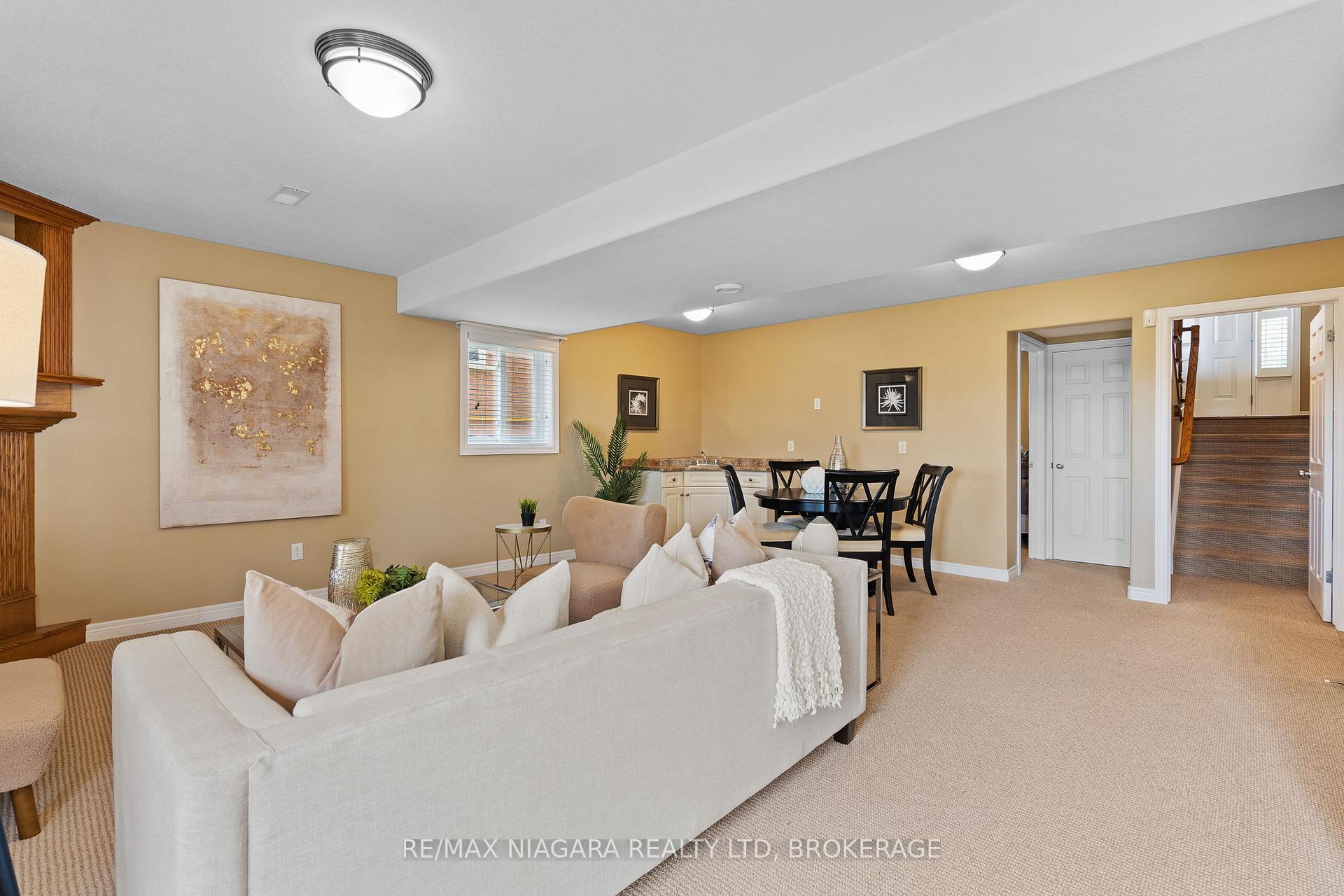 Photo 23 of 7040 St Michael Avenue, Niagara Falls, Forestview — HOMEH