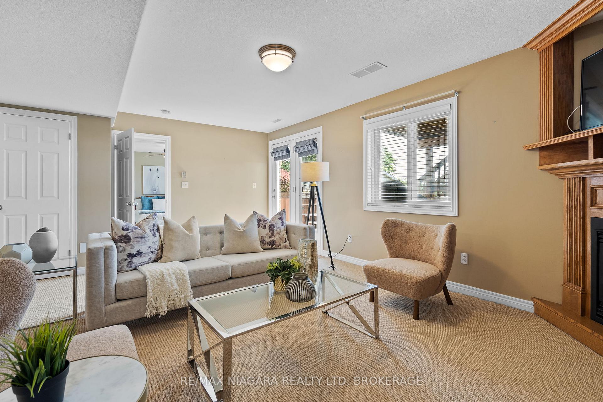 Photo 25 of 7040 St Michael Avenue, Niagara Falls, Forestview — HOMEH