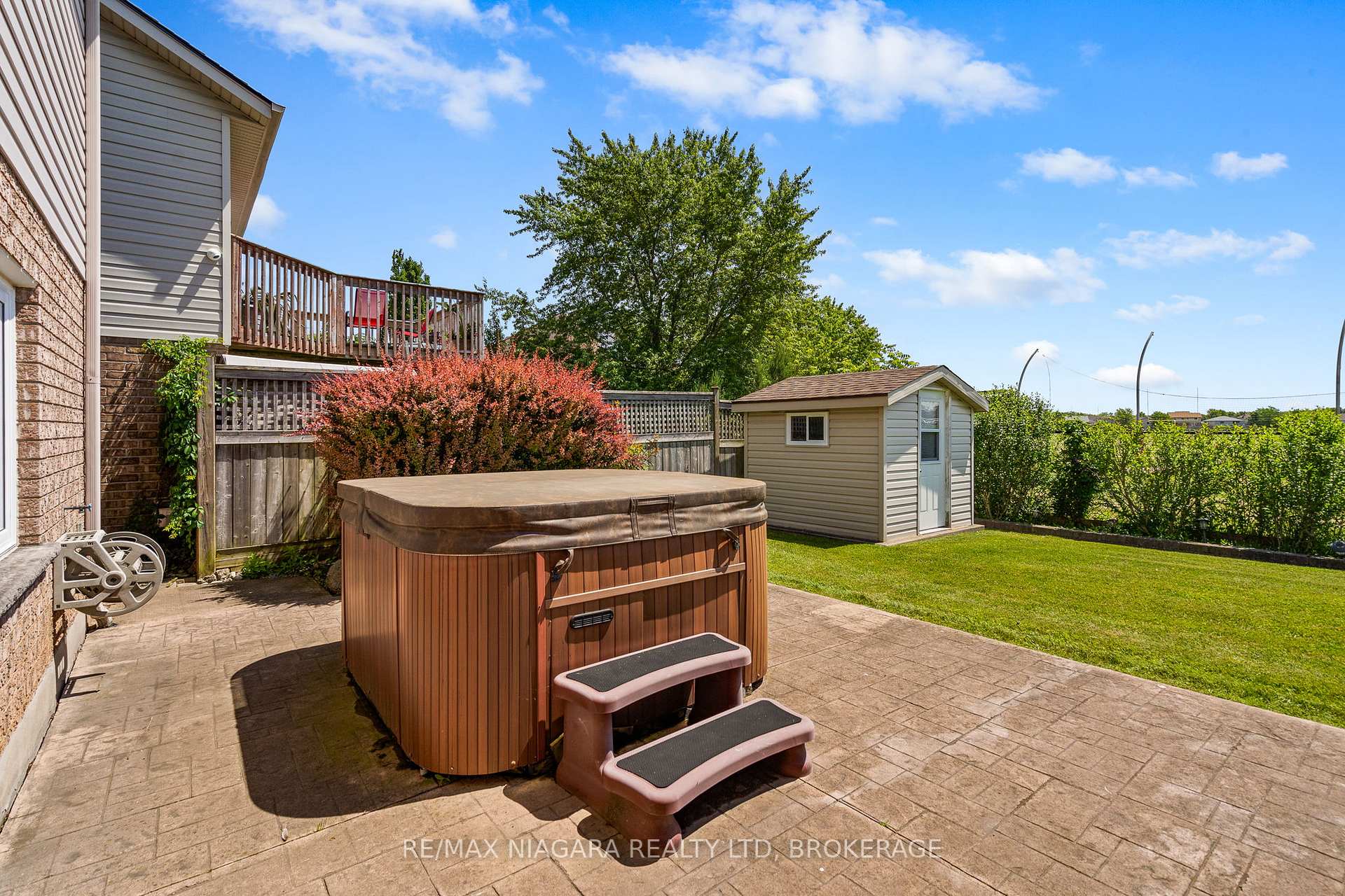 Photo 36 of 7040 St Michael Avenue, Niagara Falls, Forestview — HOMEH