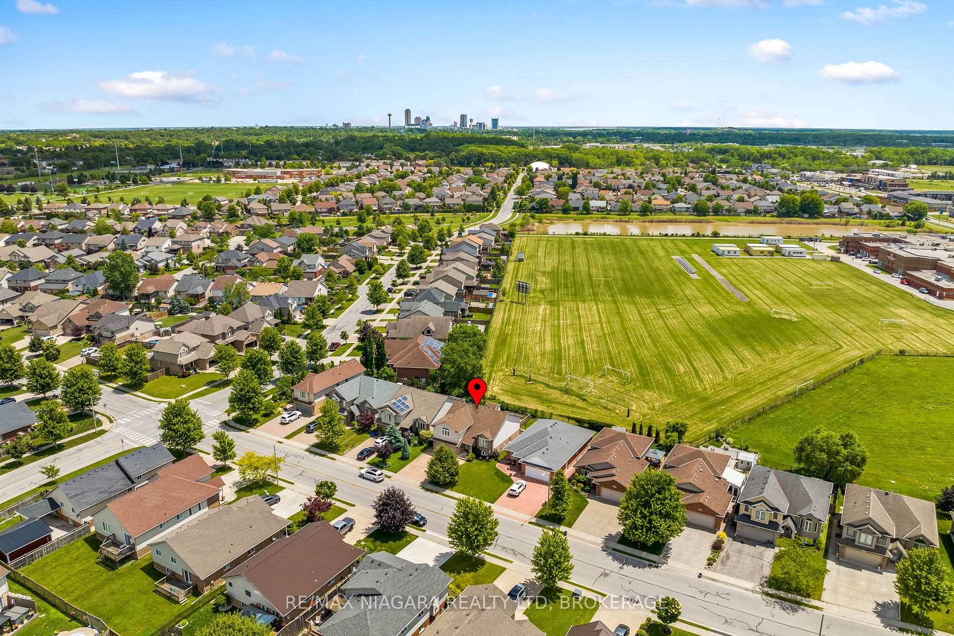 Photo 42 of 7040 St Michael Avenue, Niagara Falls, Forestview — HOMEH
