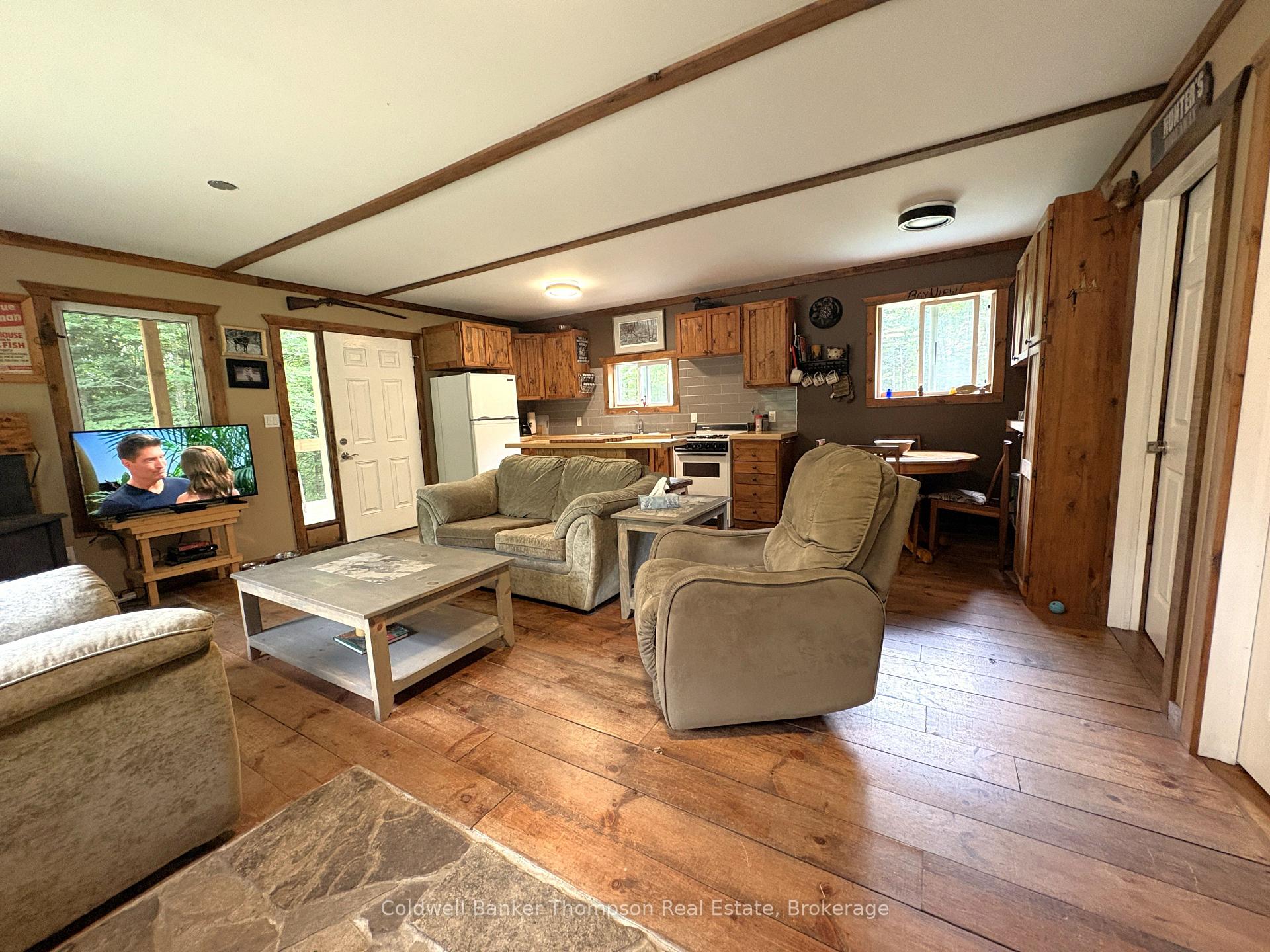 Photo 2 of 3274 Eagle Lake Road, Parry Sound Remote Area, Lount — HOMEH