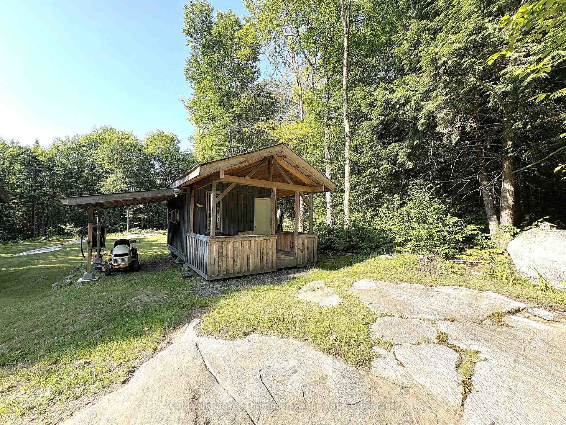 Photo 4 of 3274 Eagle Lake Road, Parry Sound Remote Area, Lount — HOMEH