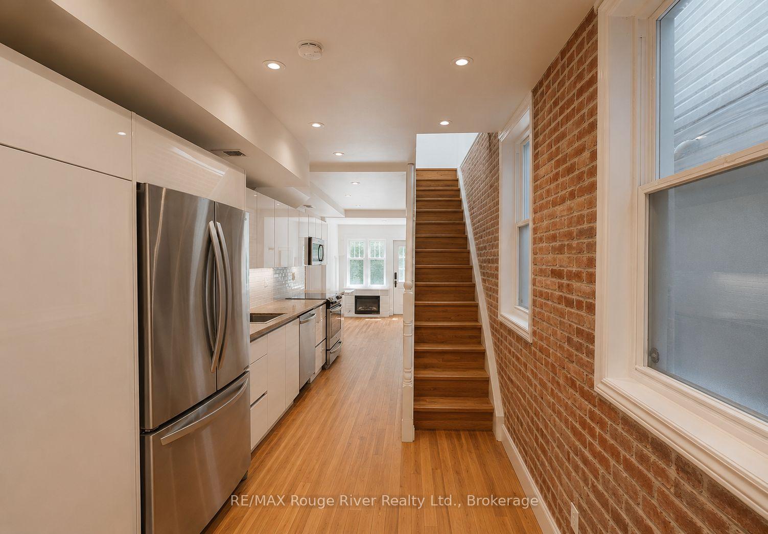 Photo 6 of 821 Craven Road, Toronto, Greenwood-Coxwell — HOMEH