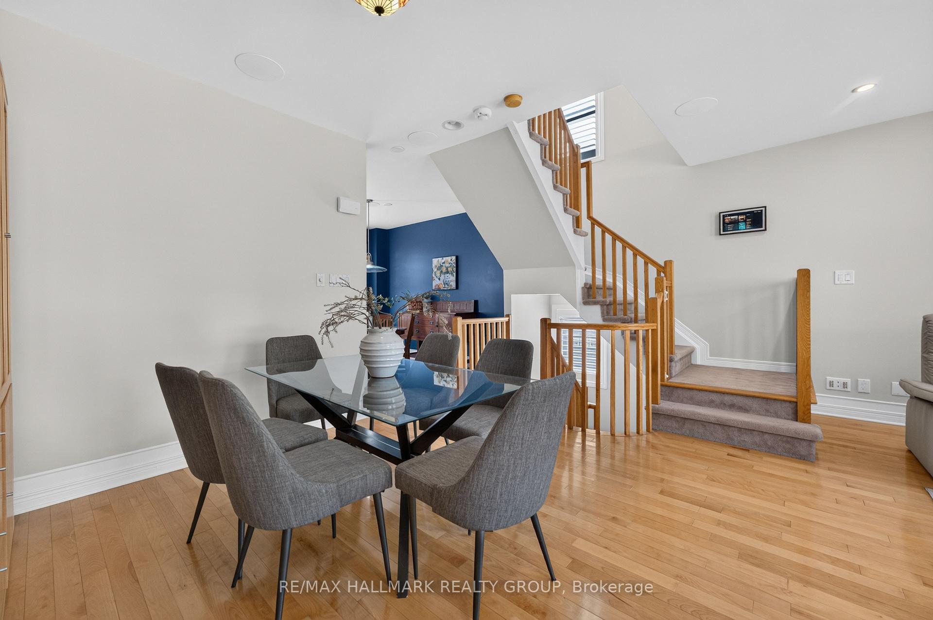 Photo 7 of 121 West Village Private, Ottawa, Westboro South — HOMEH