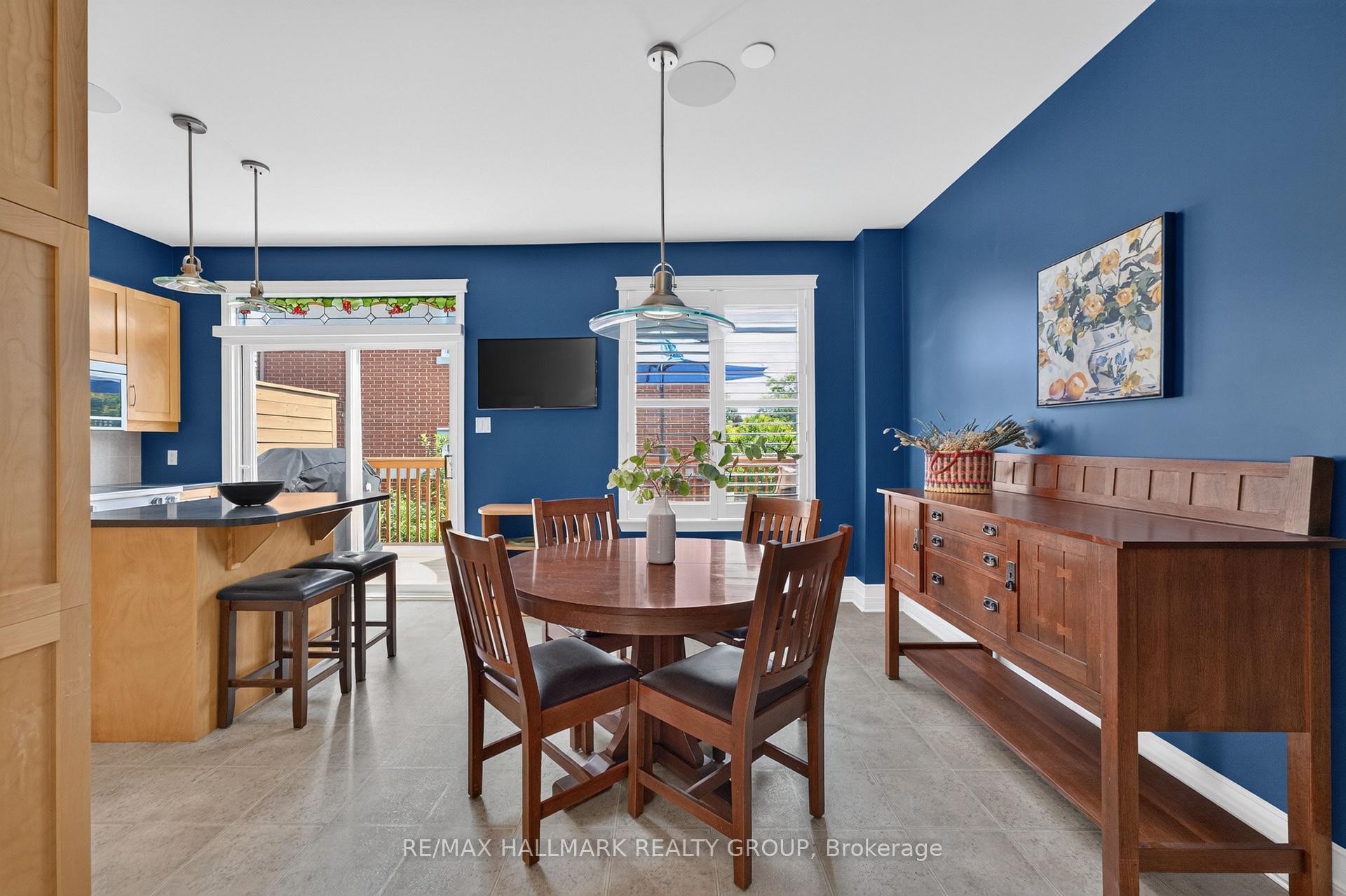Photo 8 of 121 West Village Private, Ottawa, Westboro South — HOMEH