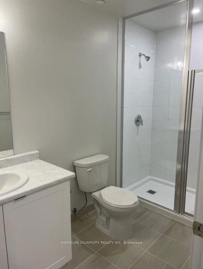 Photo 9 of 62 Sky Harbour Drive, Brampton, Bram West — HOMEH