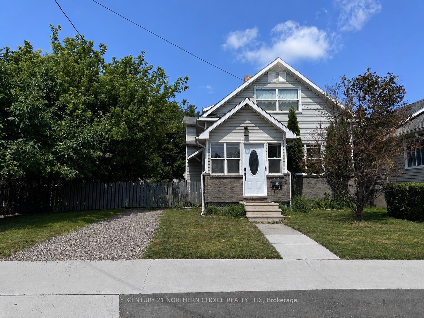 Photo 1 of 128 Third Street W, Fort Frances — HOMEH
