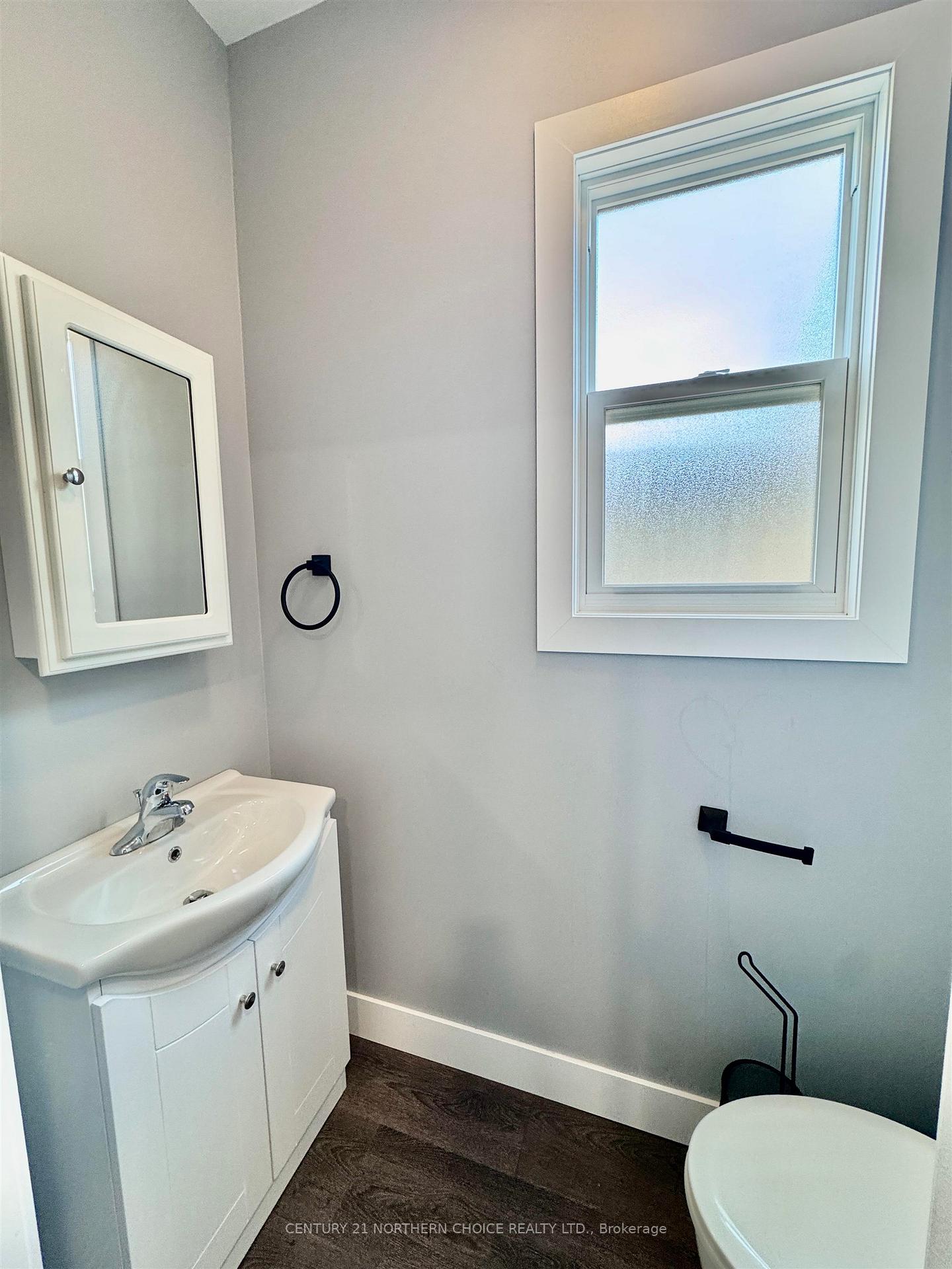 Photo 18 of 128 Third Street W, Fort Frances — HOMEH