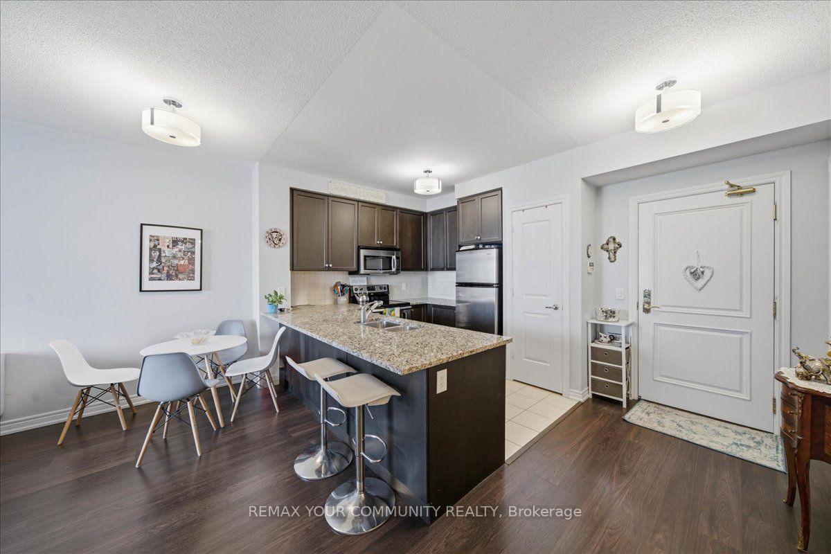 Photo 8 of Unit 1109, 9245 Jane Street, Vaughan, Maple — HOMEH