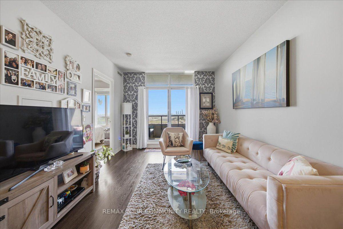 Photo 17 of Unit 1109, 9245 Jane Street, Vaughan, Maple — HOMEH