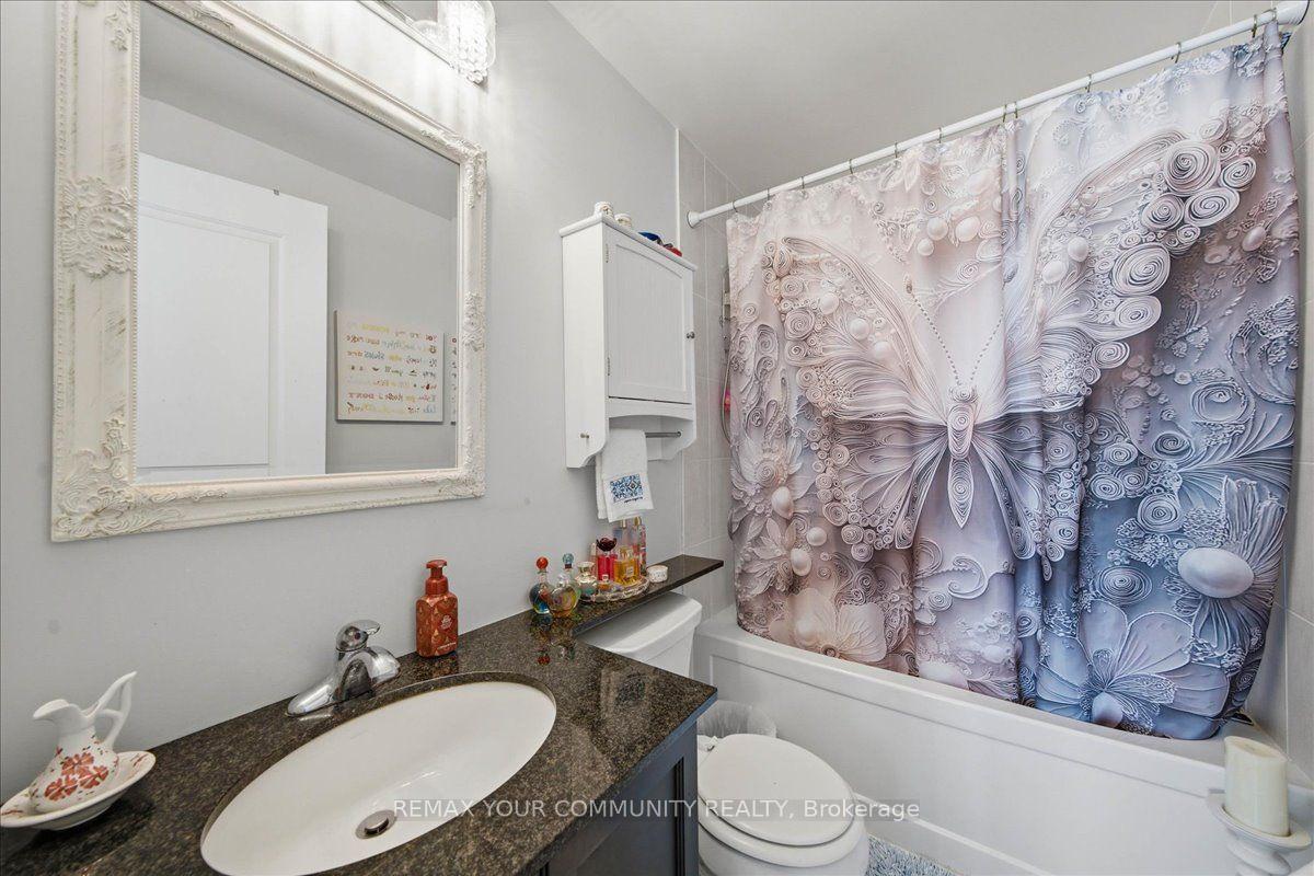 Photo 20 of Unit 1109, 9245 Jane Street, Vaughan, Maple — HOMEH