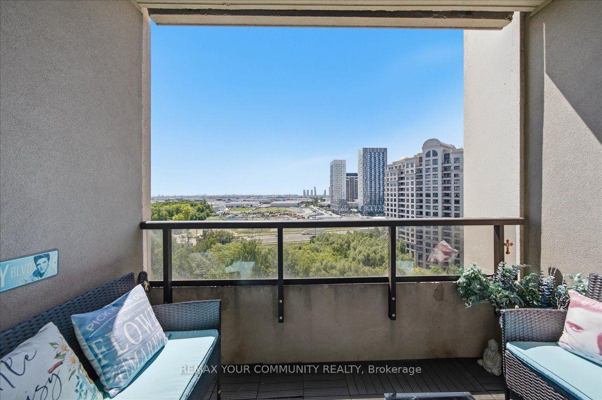 Photo 22 of Unit 1109, 9245 Jane Street, Vaughan, Maple — HOMEH