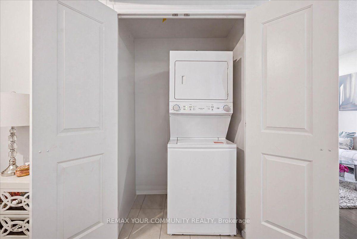 Photo 25 of Unit 1109, 9245 Jane Street, Vaughan, Maple — HOMEH