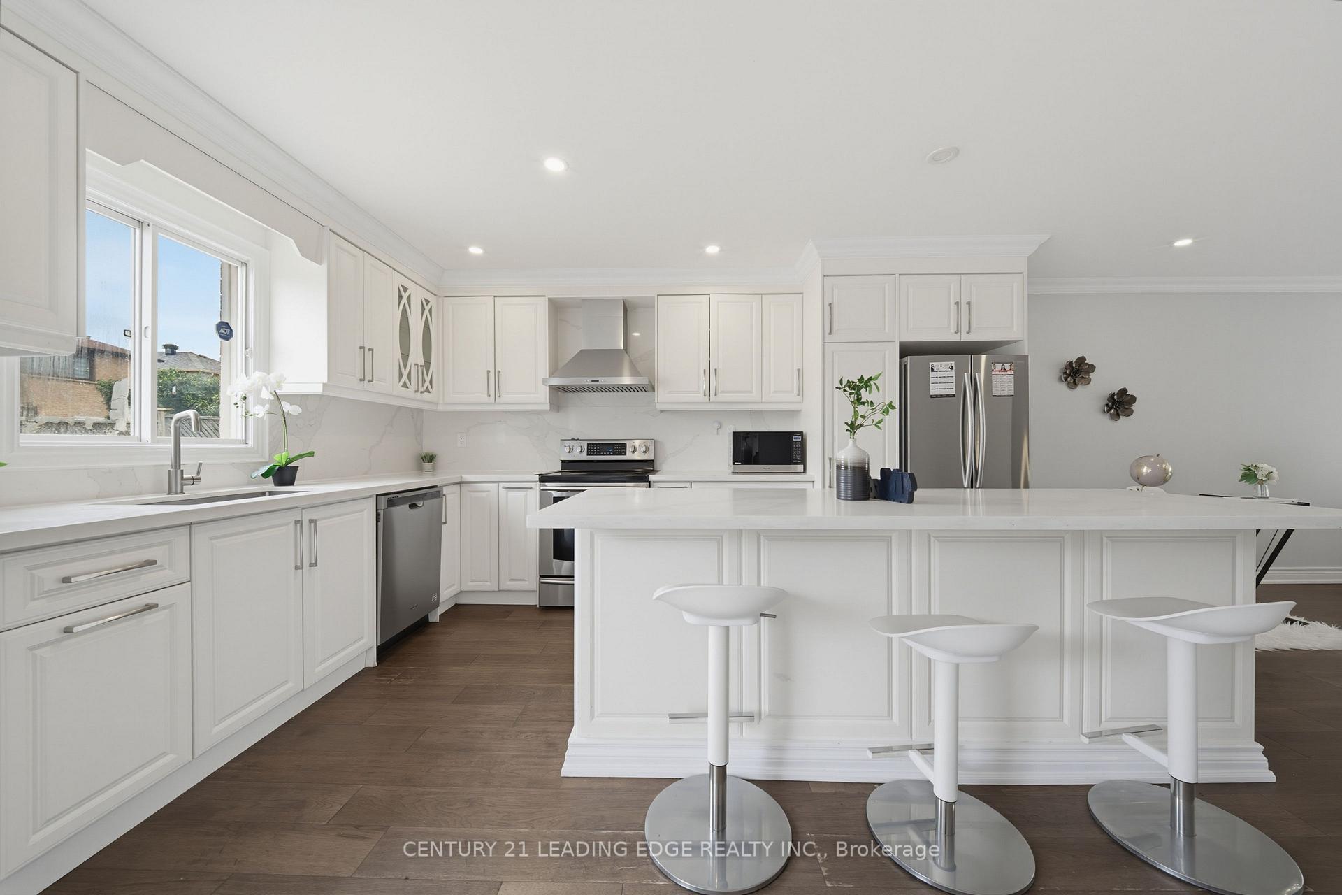 Photo 16 of 47 Elson Street, Markham, Middlefield — HOMEH
