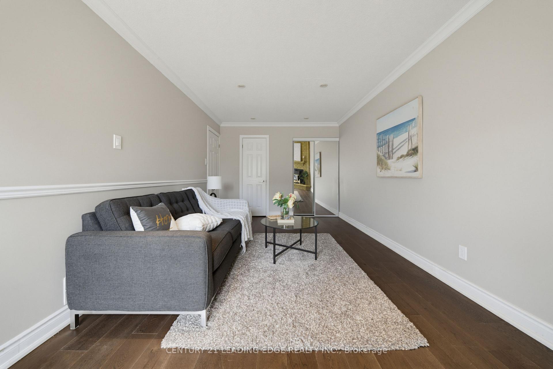 Photo 20 of 47 Elson Street, Markham, Middlefield — HOMEH